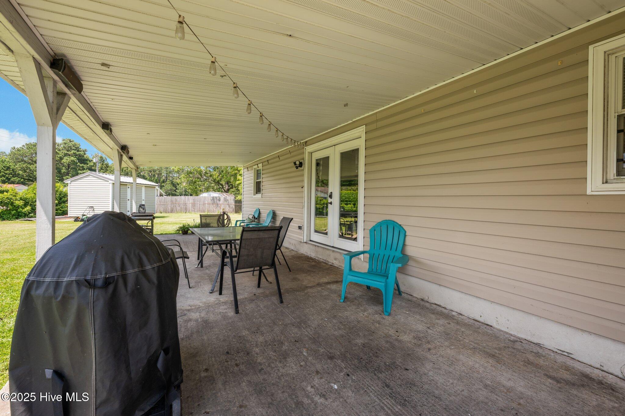 213 Ashwood Court Property Photo 33