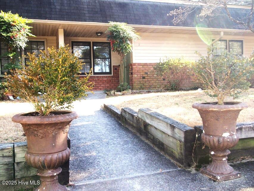 220 E Illinois Avenue 2 Property Photo 1