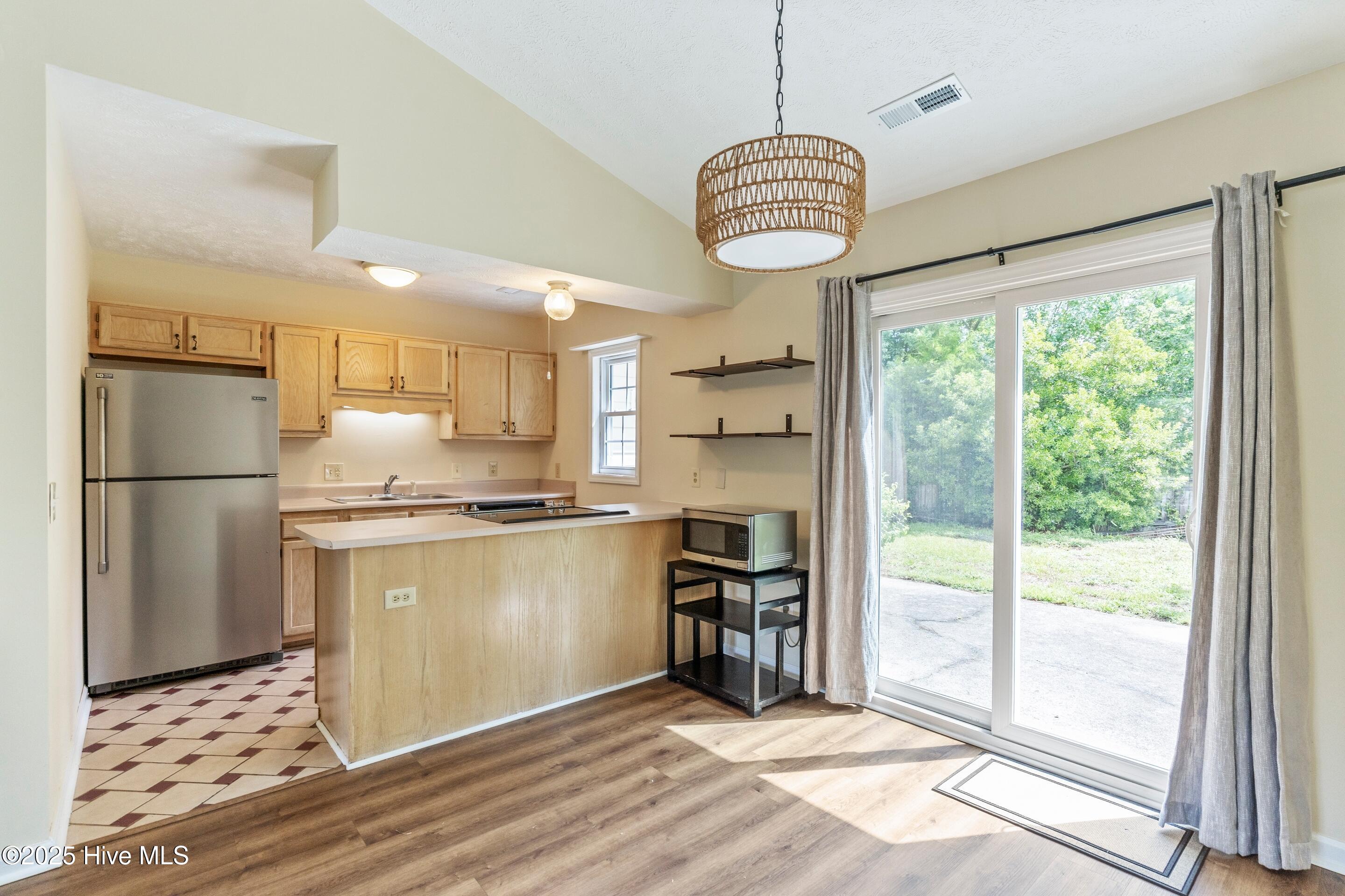 706 Bent Twig Court Property Photo 18