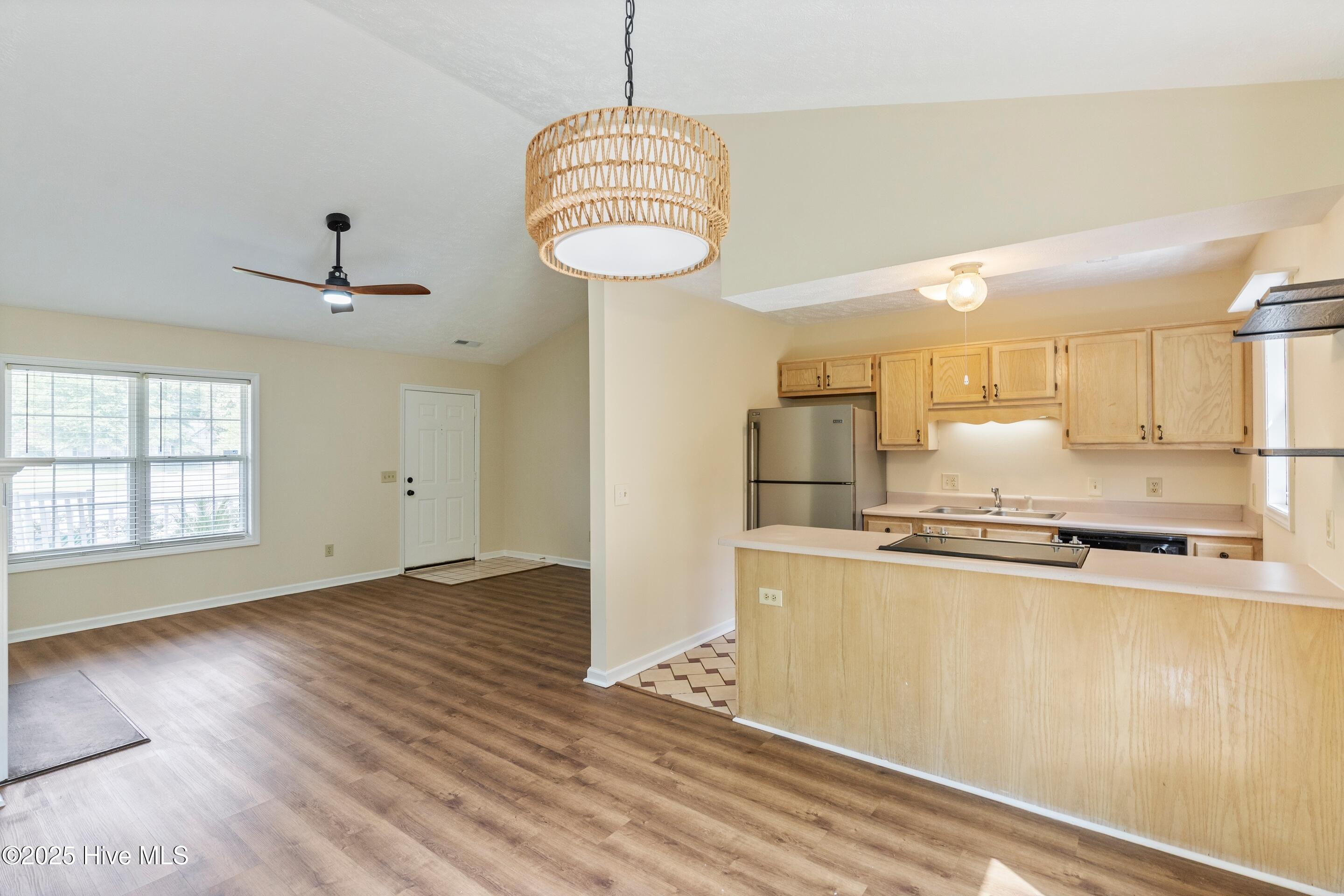 706 Bent Twig Court Property Photo 19