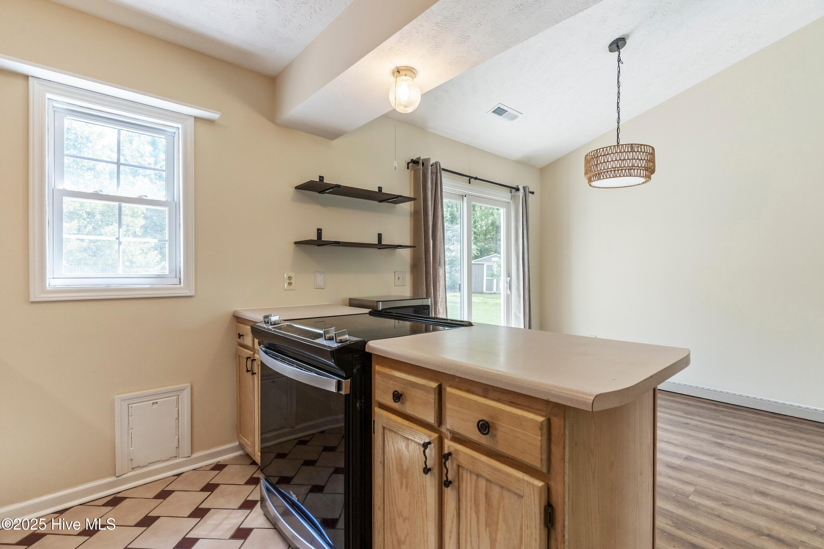 706 Bent Twig Court Property Photo 22