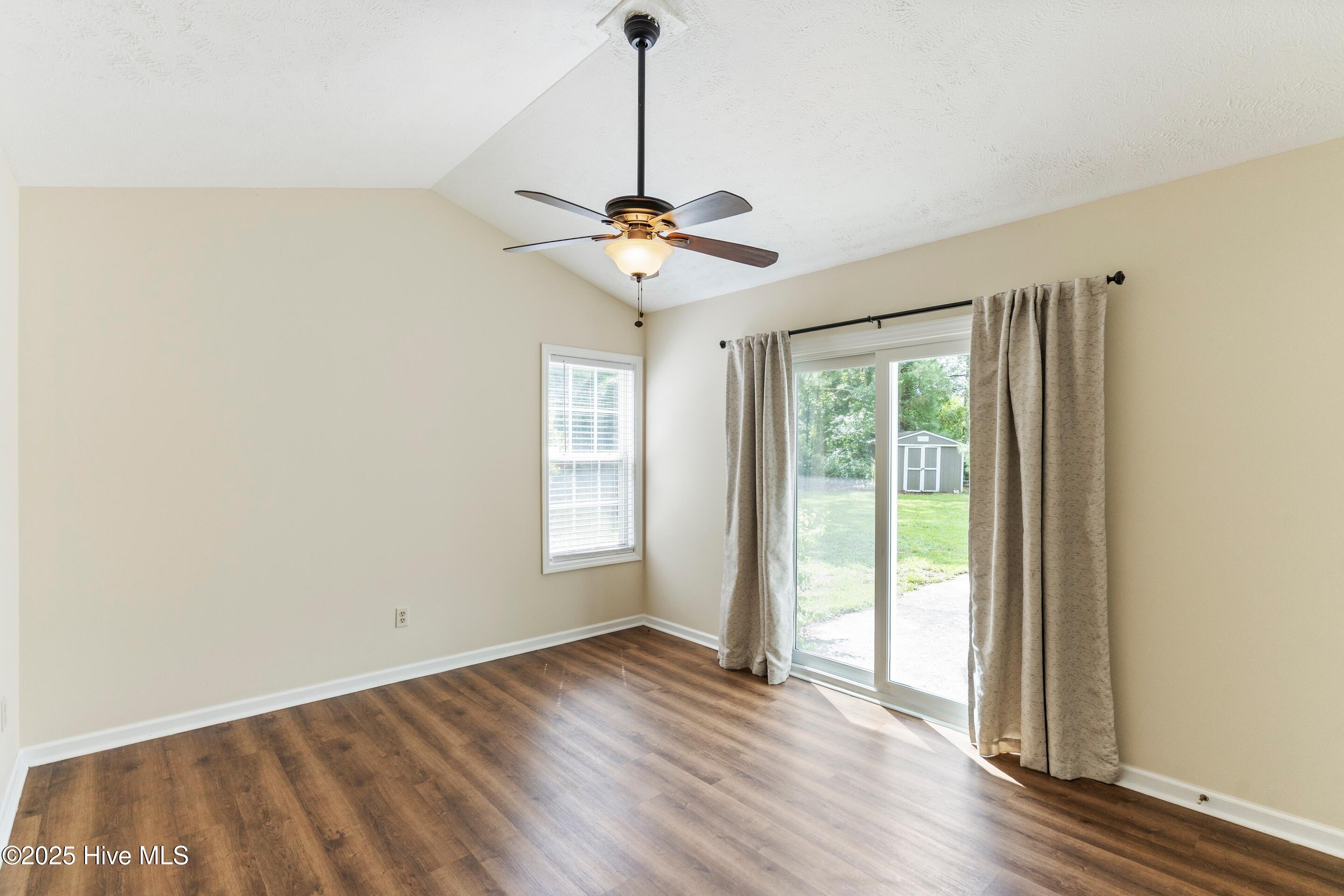 706 Bent Twig Court Property Photo 24