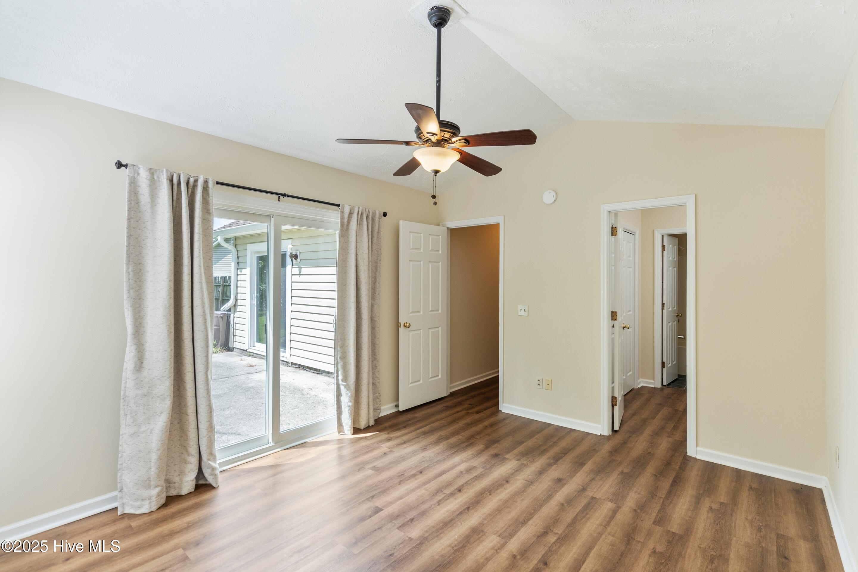 706 Bent Twig Court Property Photo 25
