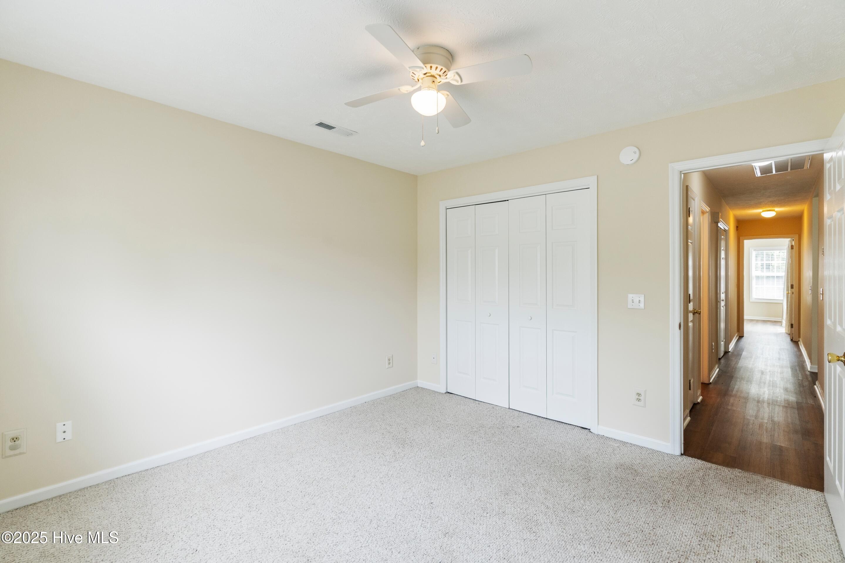 706 Bent Twig Court Property Photo 29