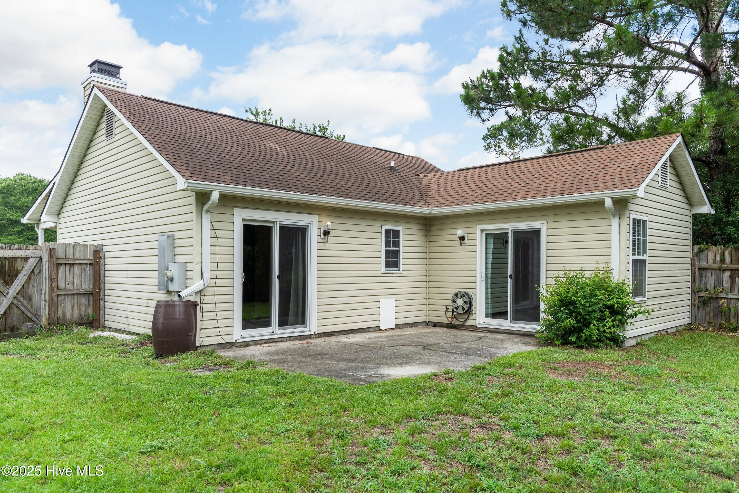 706 Bent Twig Court Property Photo 34