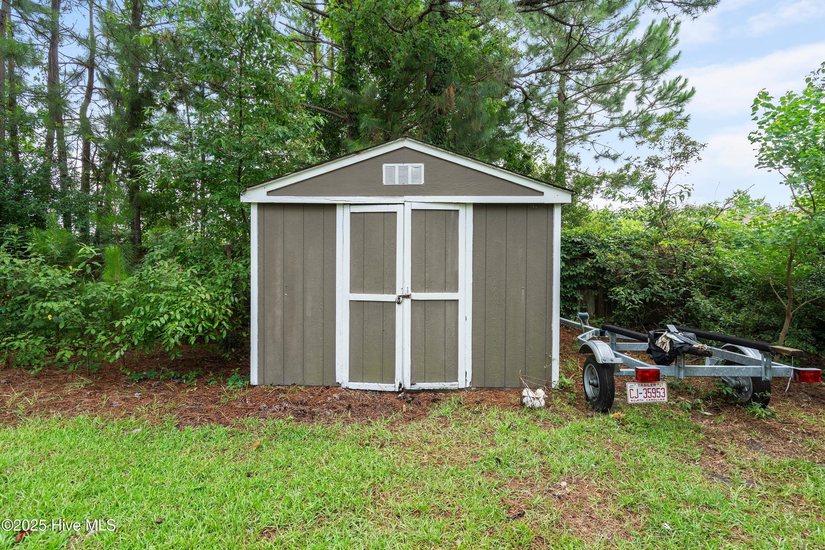 706 Bent Twig Court Property Photo 40
