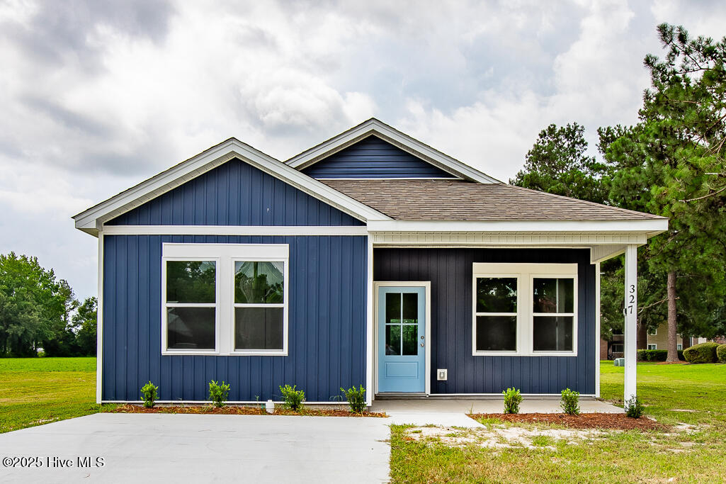 327 Buck Lane Property Photo 1