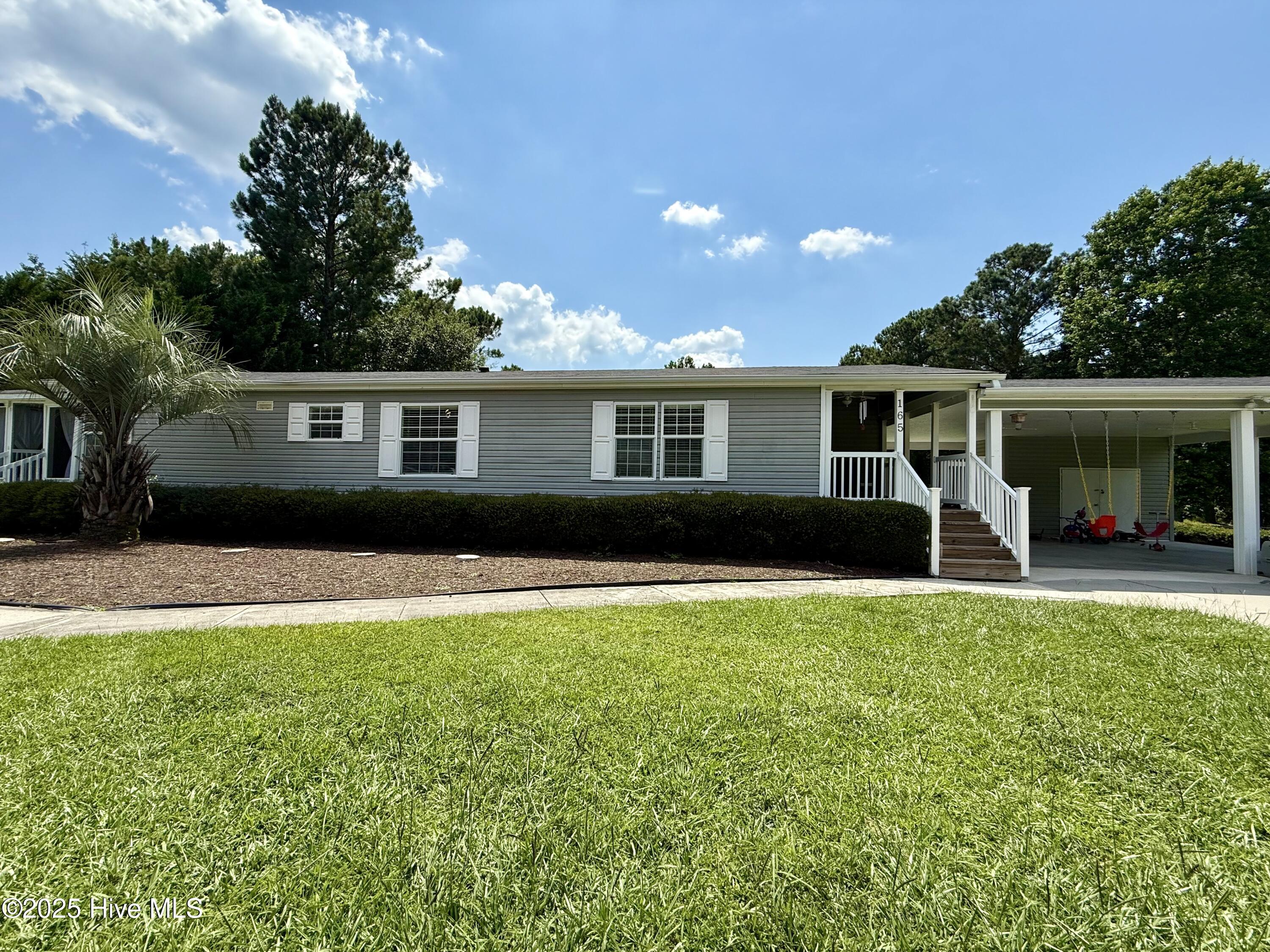 165 Hewett Burton Road Property Photo 2