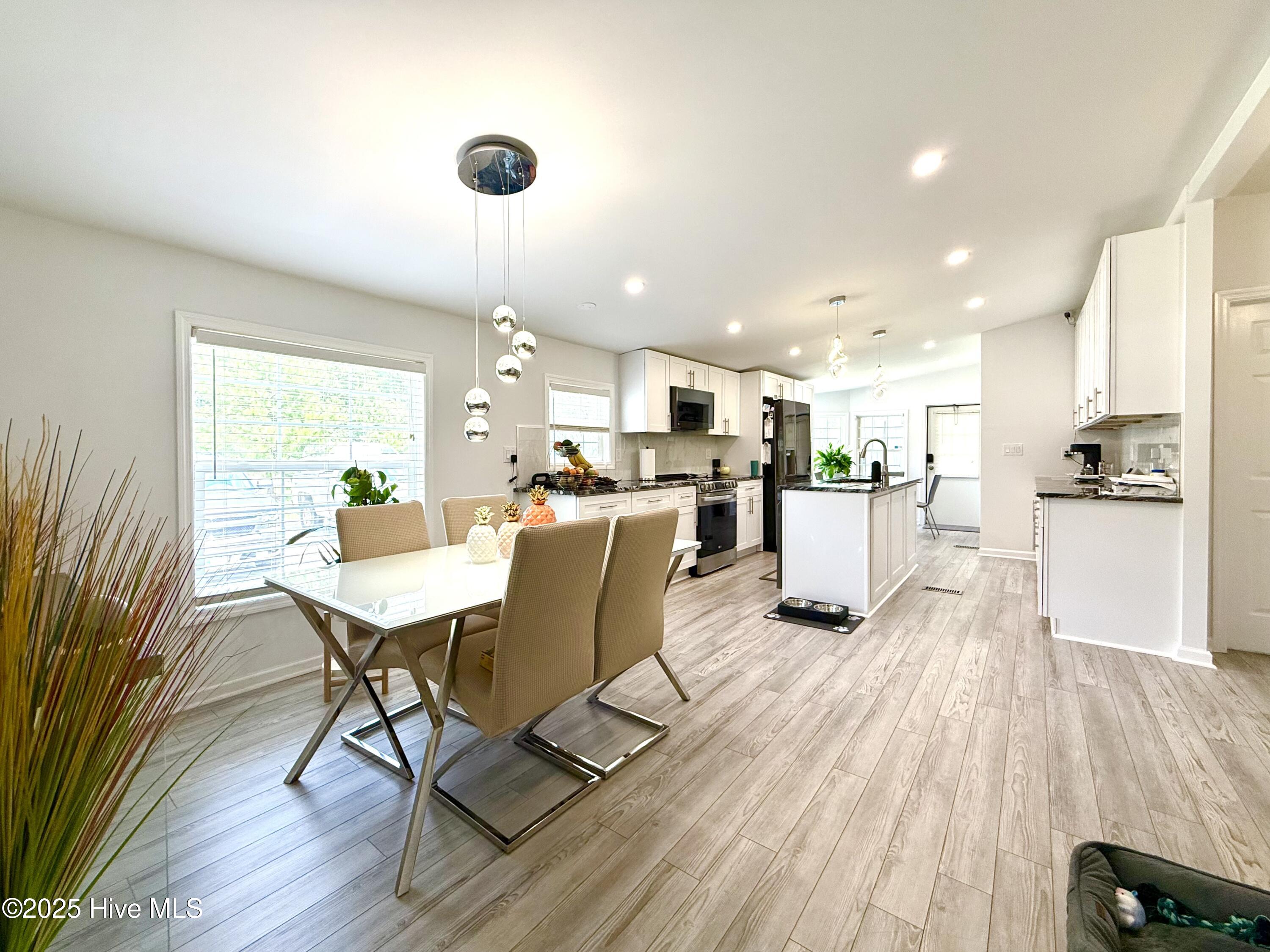 165 Hewett Burton Road Property Photo 13