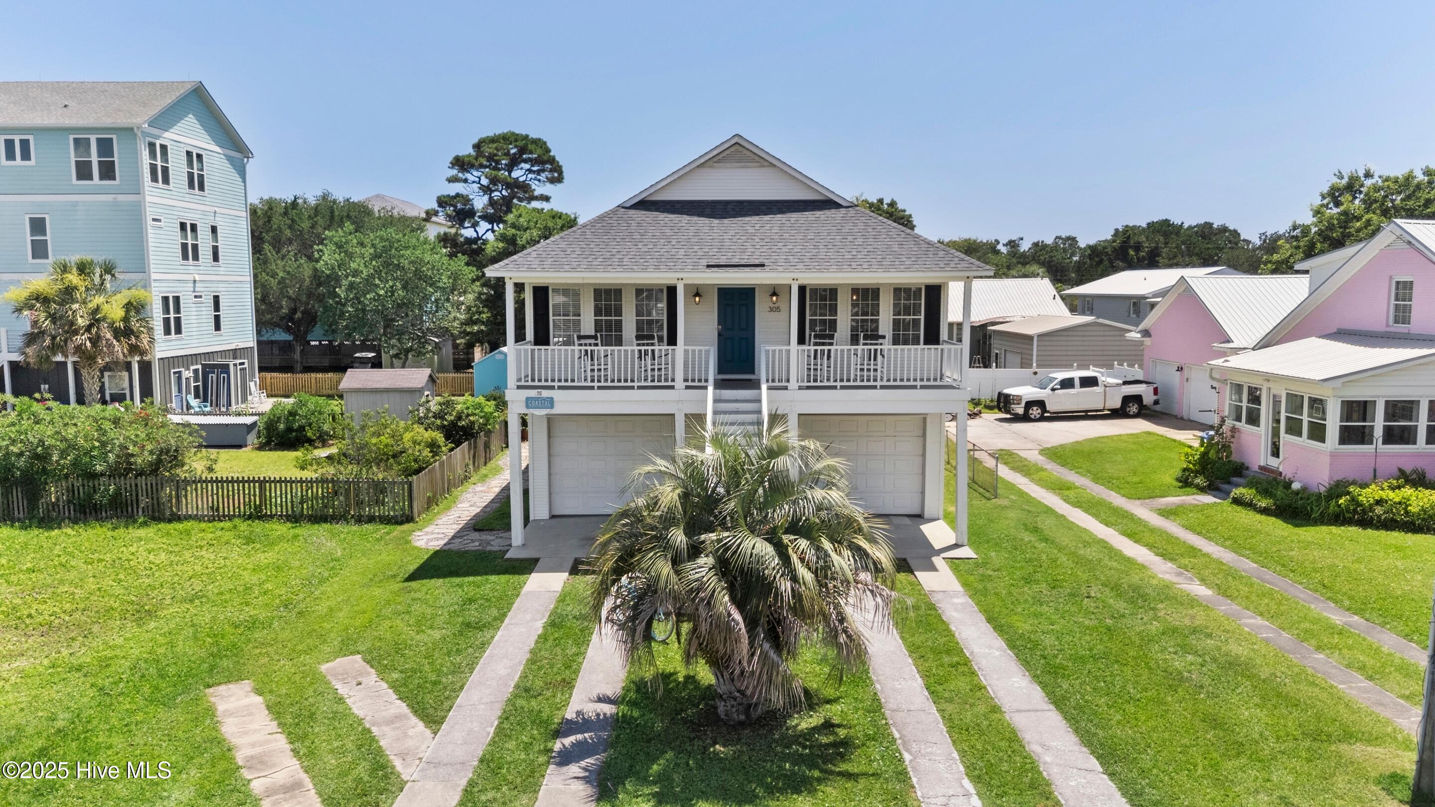305 Charlotte Avenue Property Photo 1