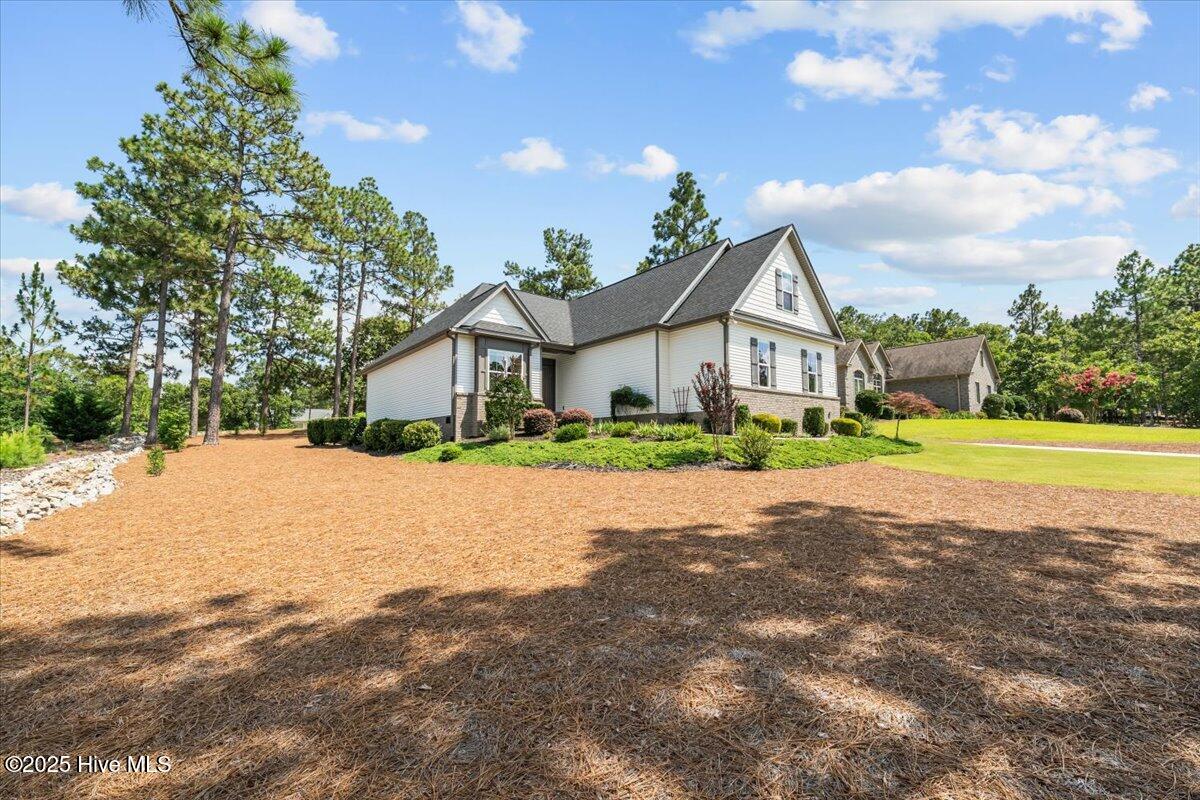 139 Beacon Ridge Drive Property Photo 4