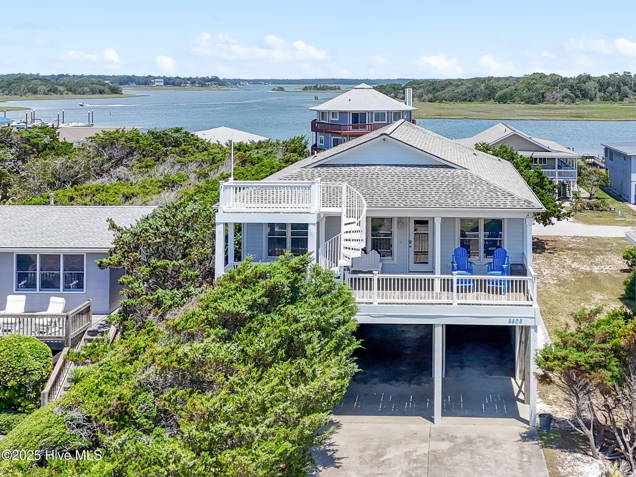 5408 W Beach Drive Property Photo 1