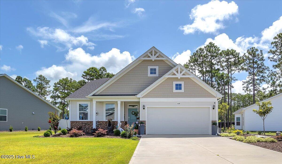 1608 E New Carraway Place Property Photo 1