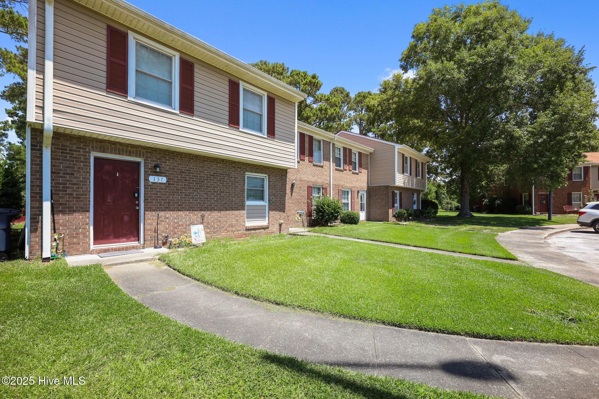 139 King George Court Property Photo 3