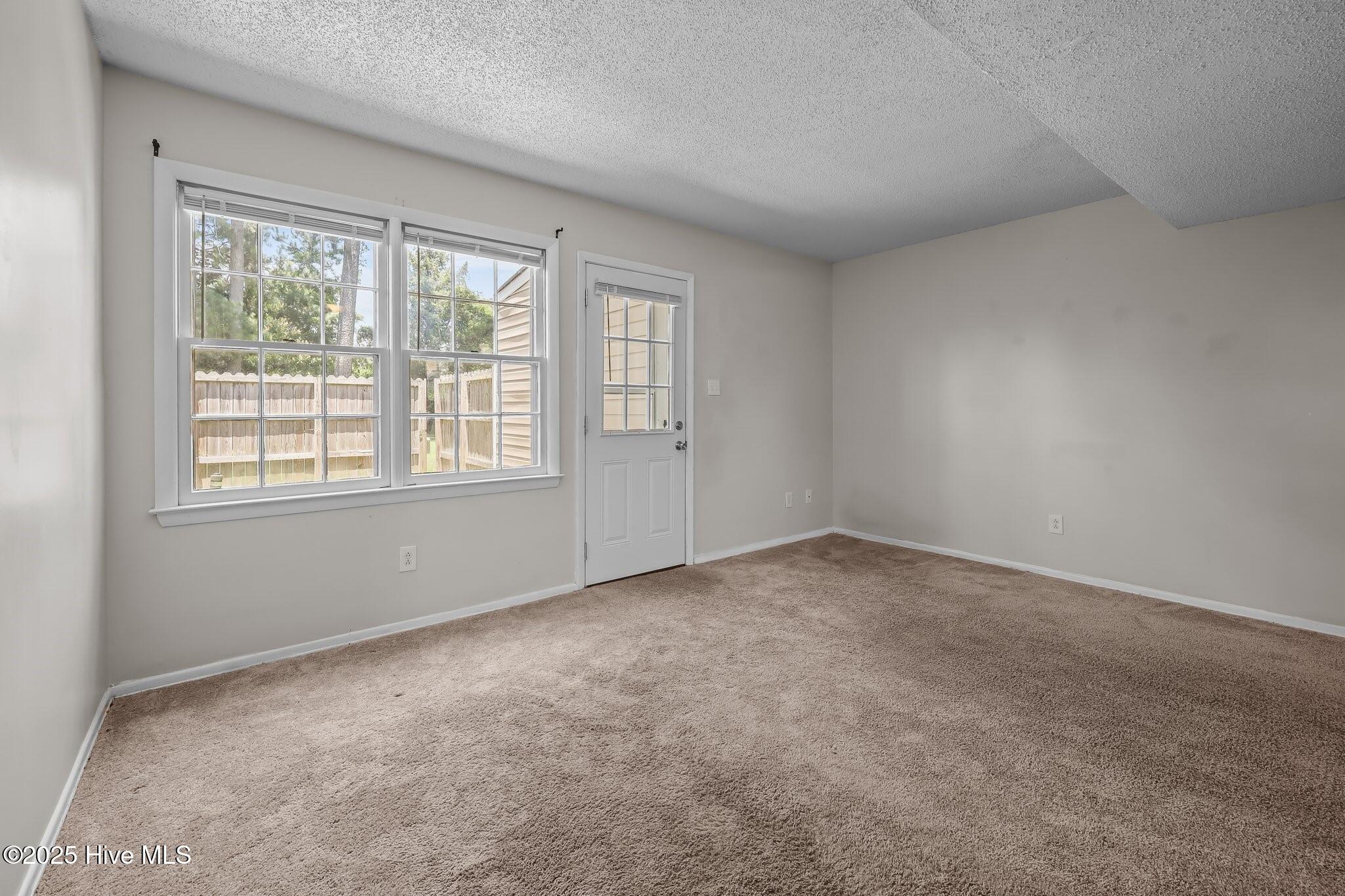 139 King George Court Property Photo 14