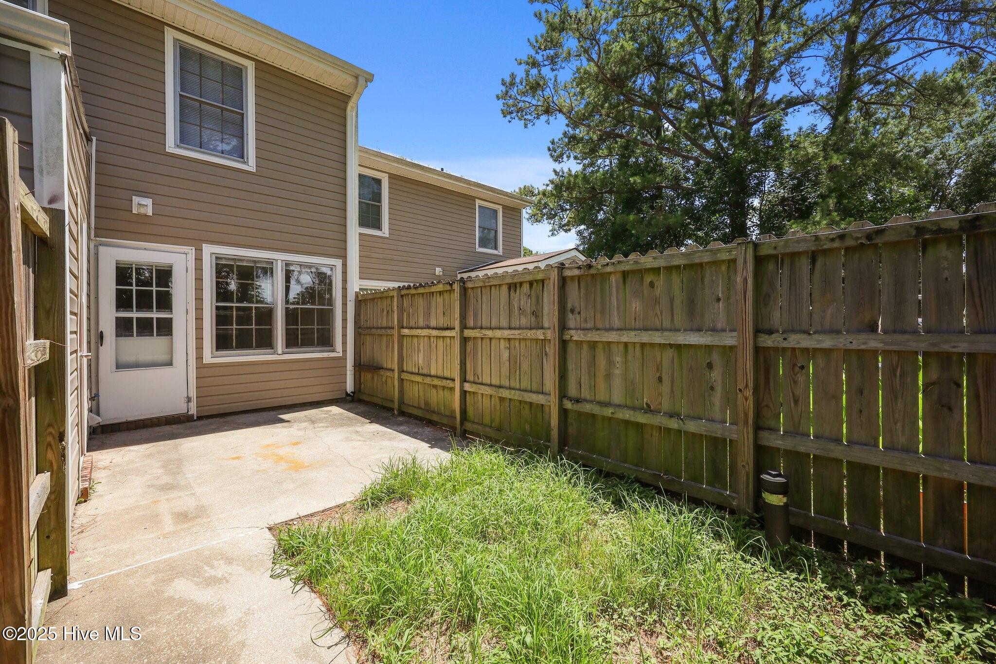139 King George Court Property Photo 28