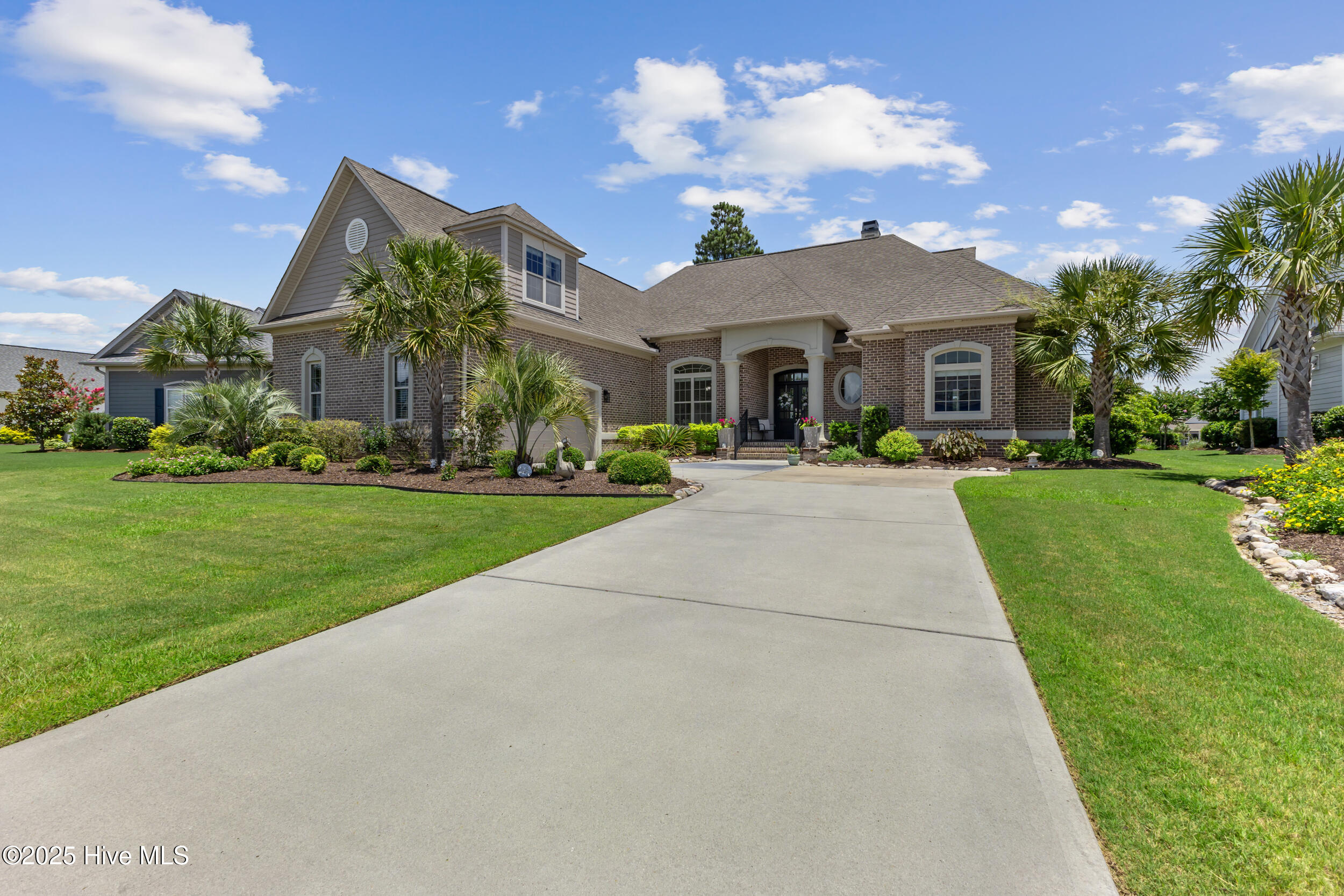 5140 Creswell Drive Property Photo 4