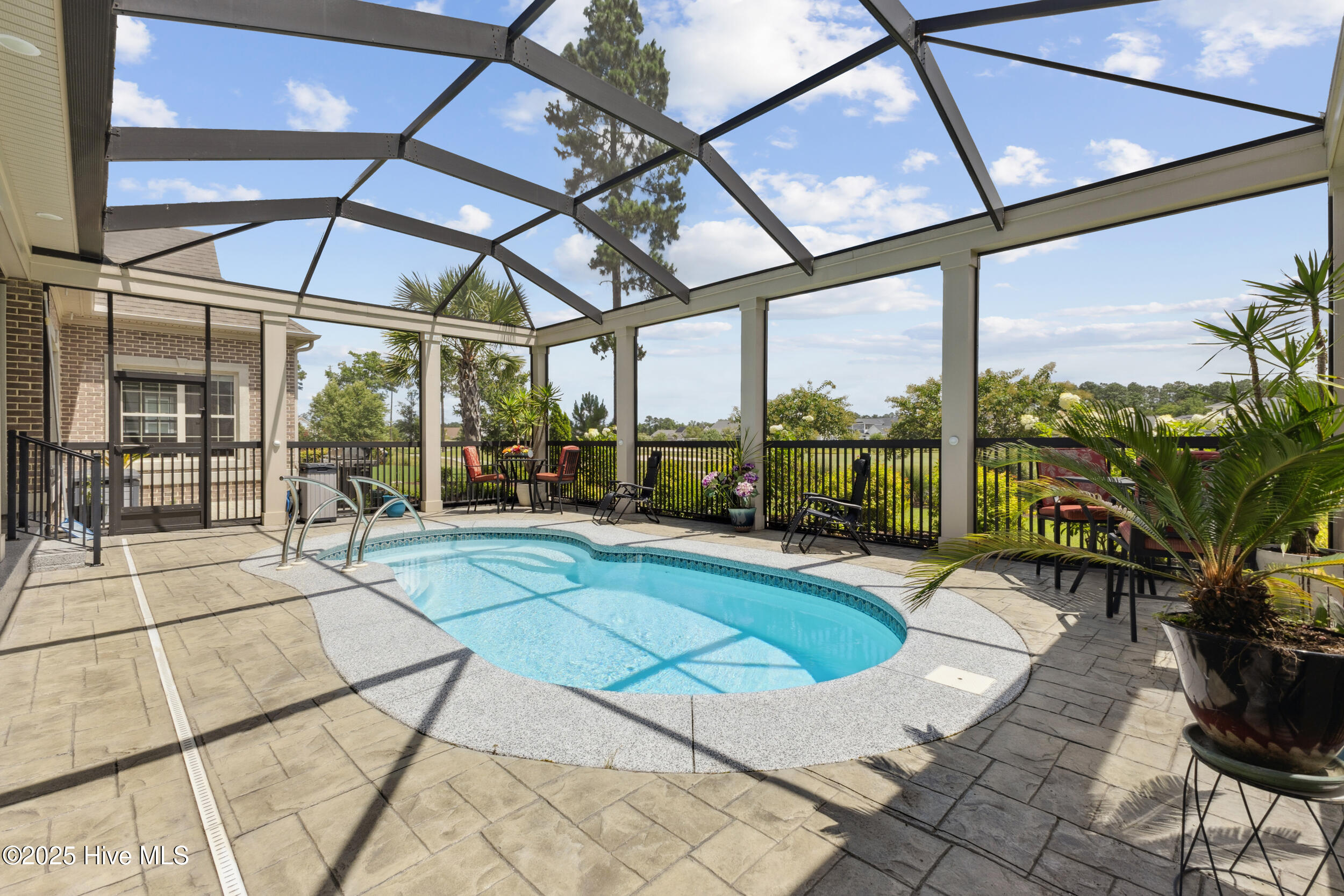 5140 Creswell Drive Property Photo 47