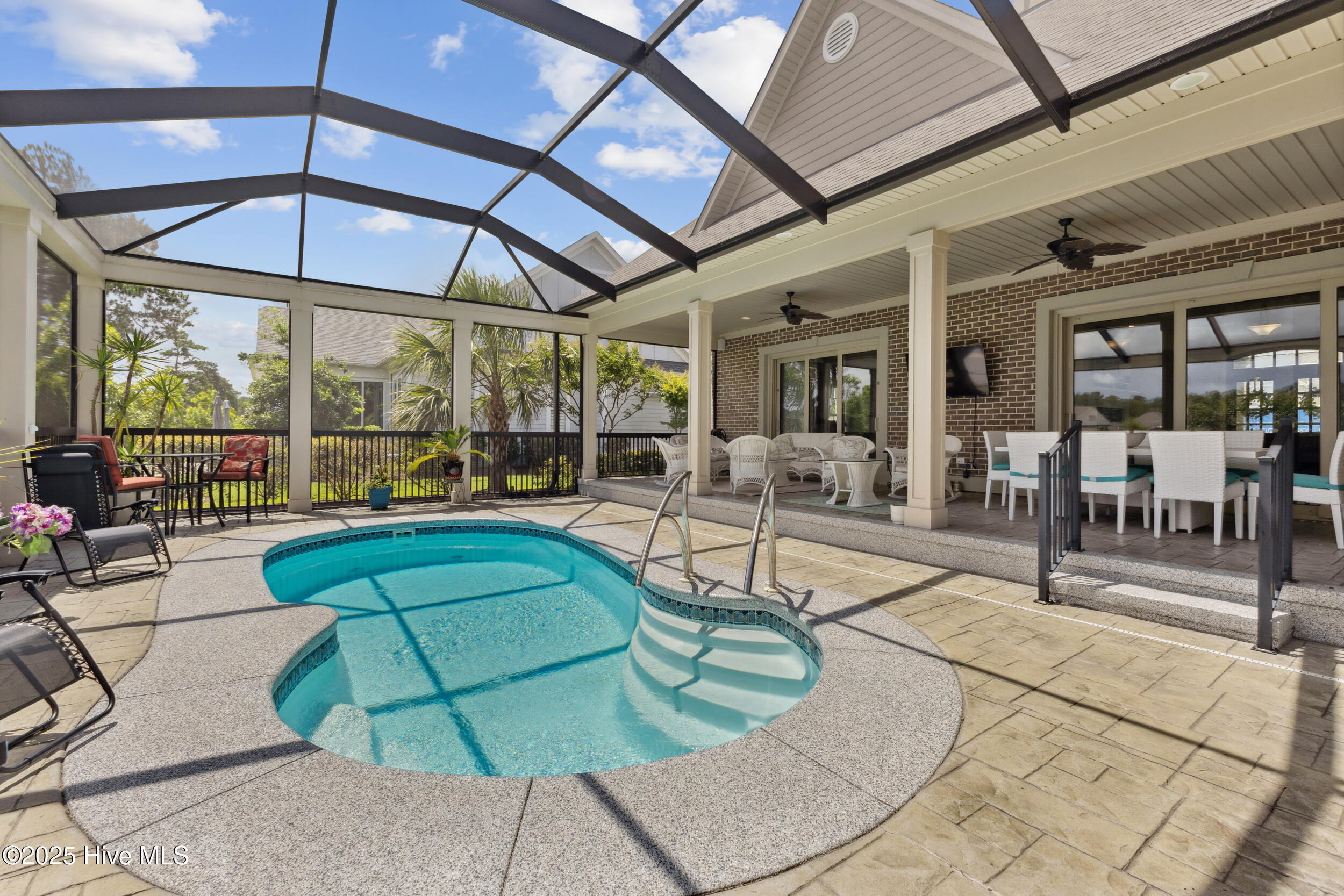 5140 Creswell Drive Property Photo 48