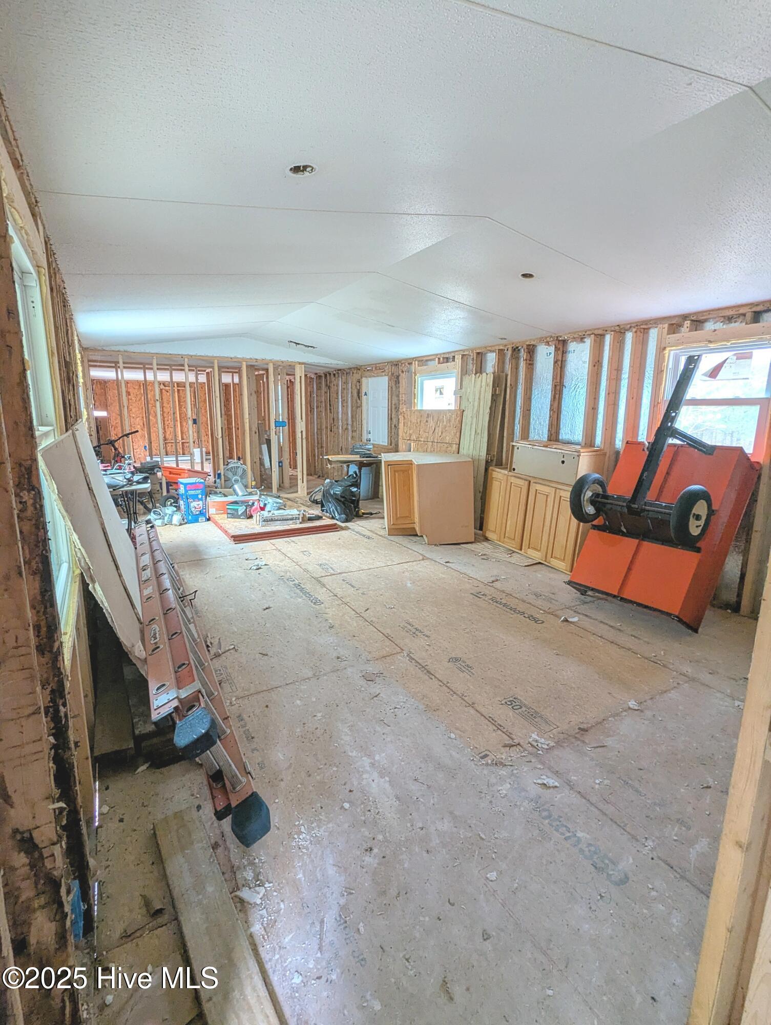 116 Branch Drive Property Photo 3