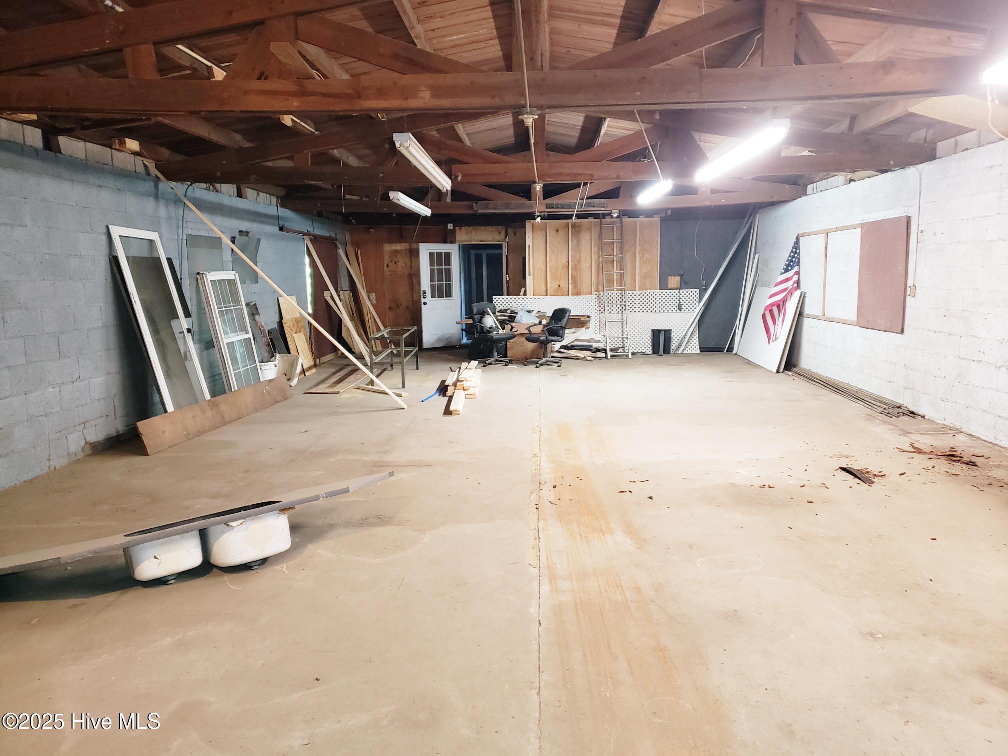 119 Caldis Street Property Photo 11