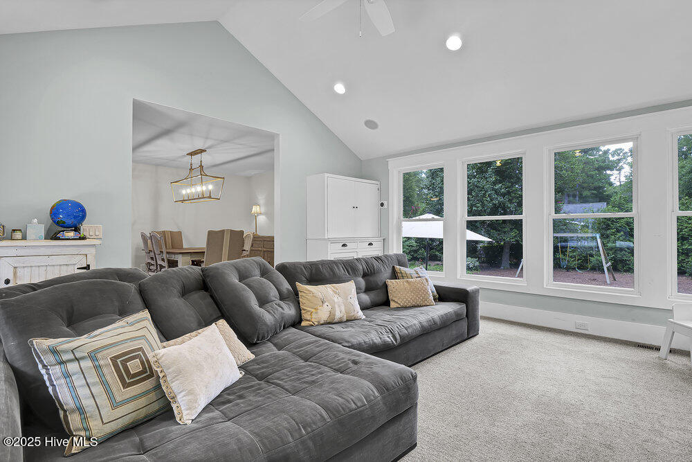 2306 New Orleans Place Property Photo 15