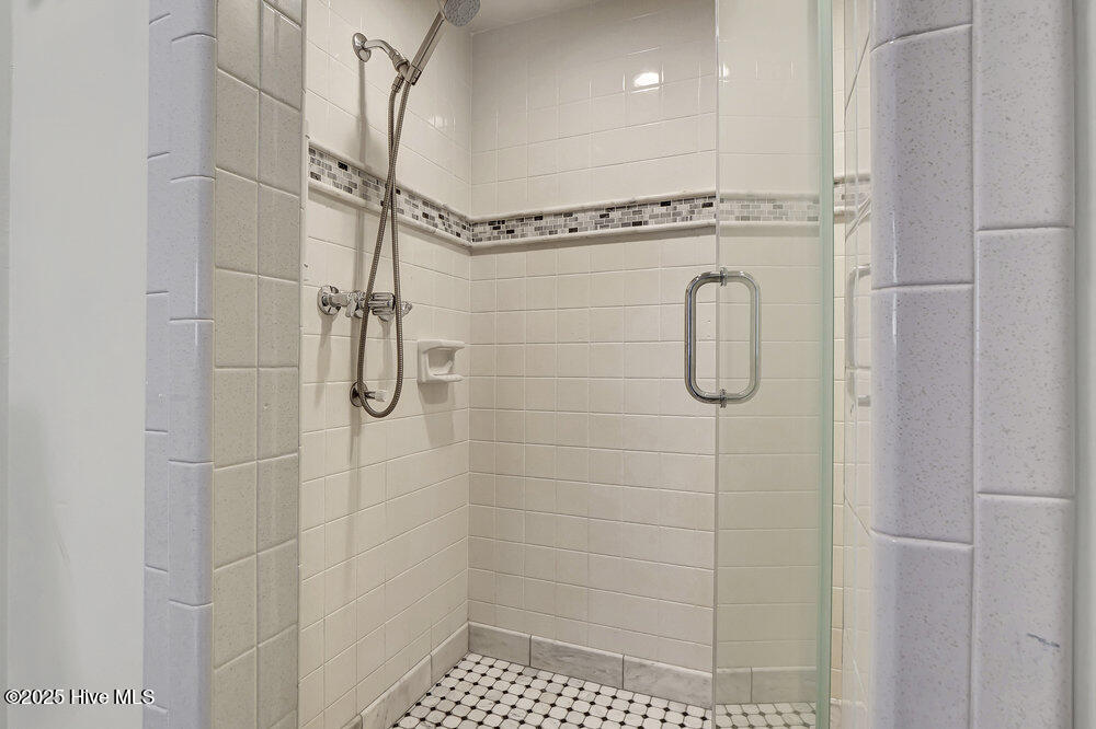 2306 New Orleans Place Property Photo 21