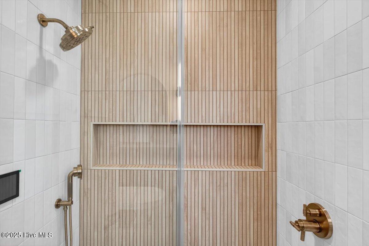 36 Fairmont Street Property Photo 40