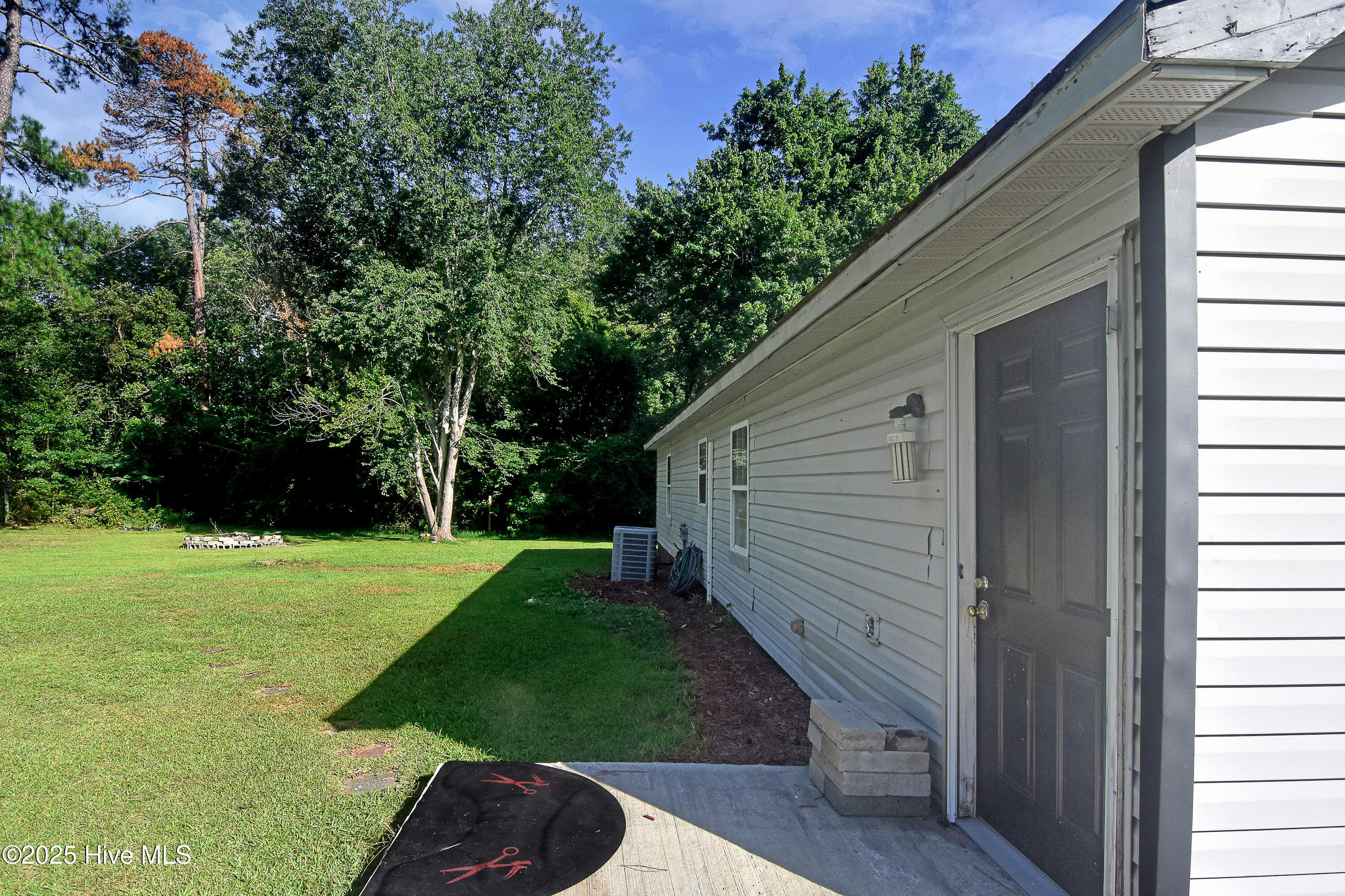 412 Dixon Road Property Photo 20