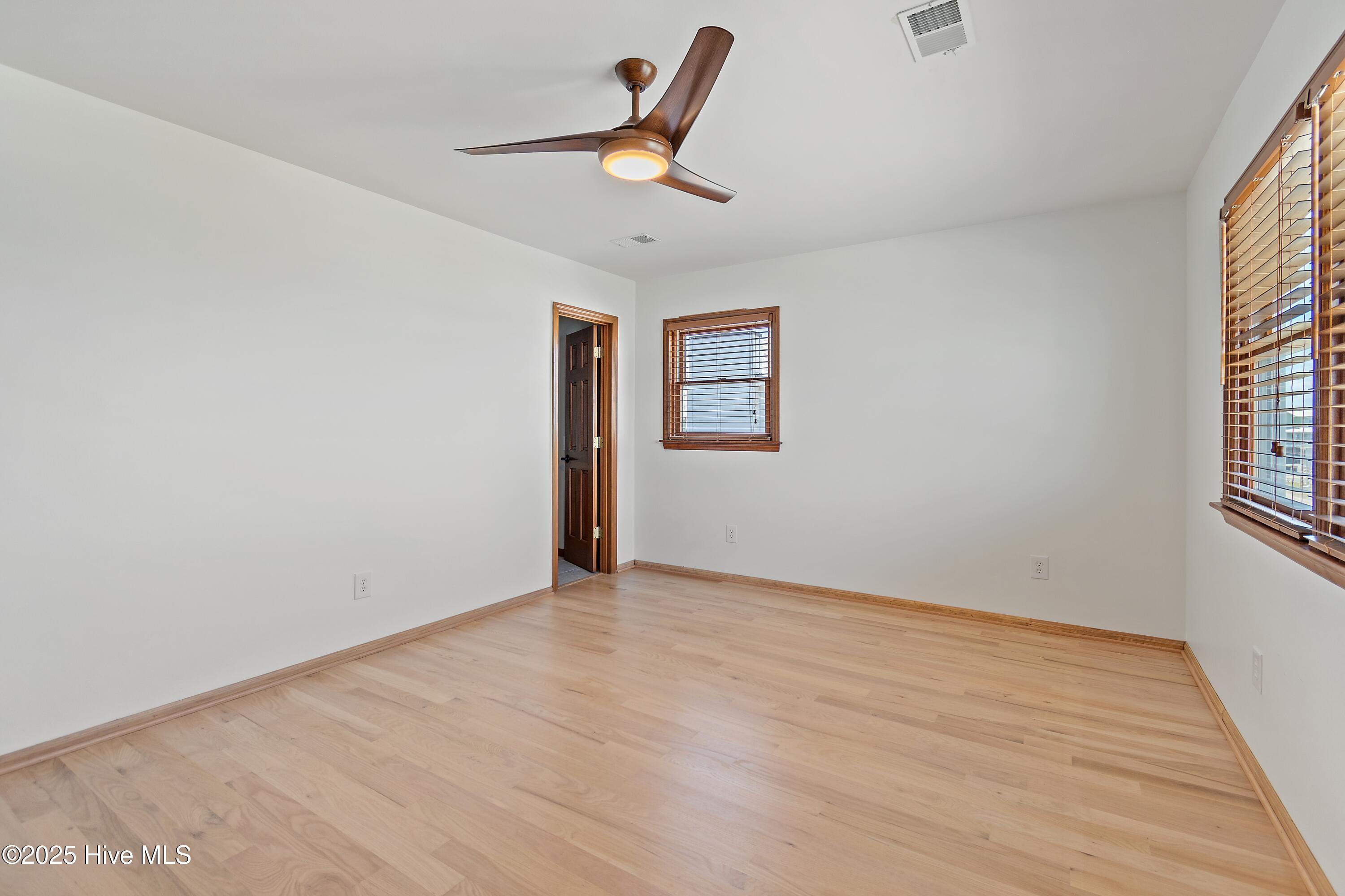 118 Lions Paw Street Property Photo 48