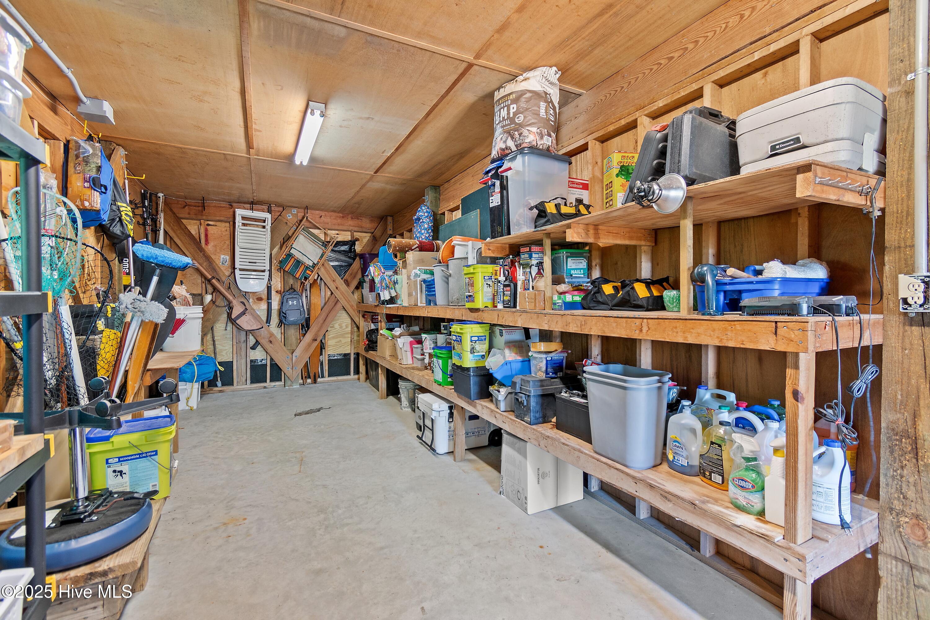118 Lions Paw Street Property Photo 61