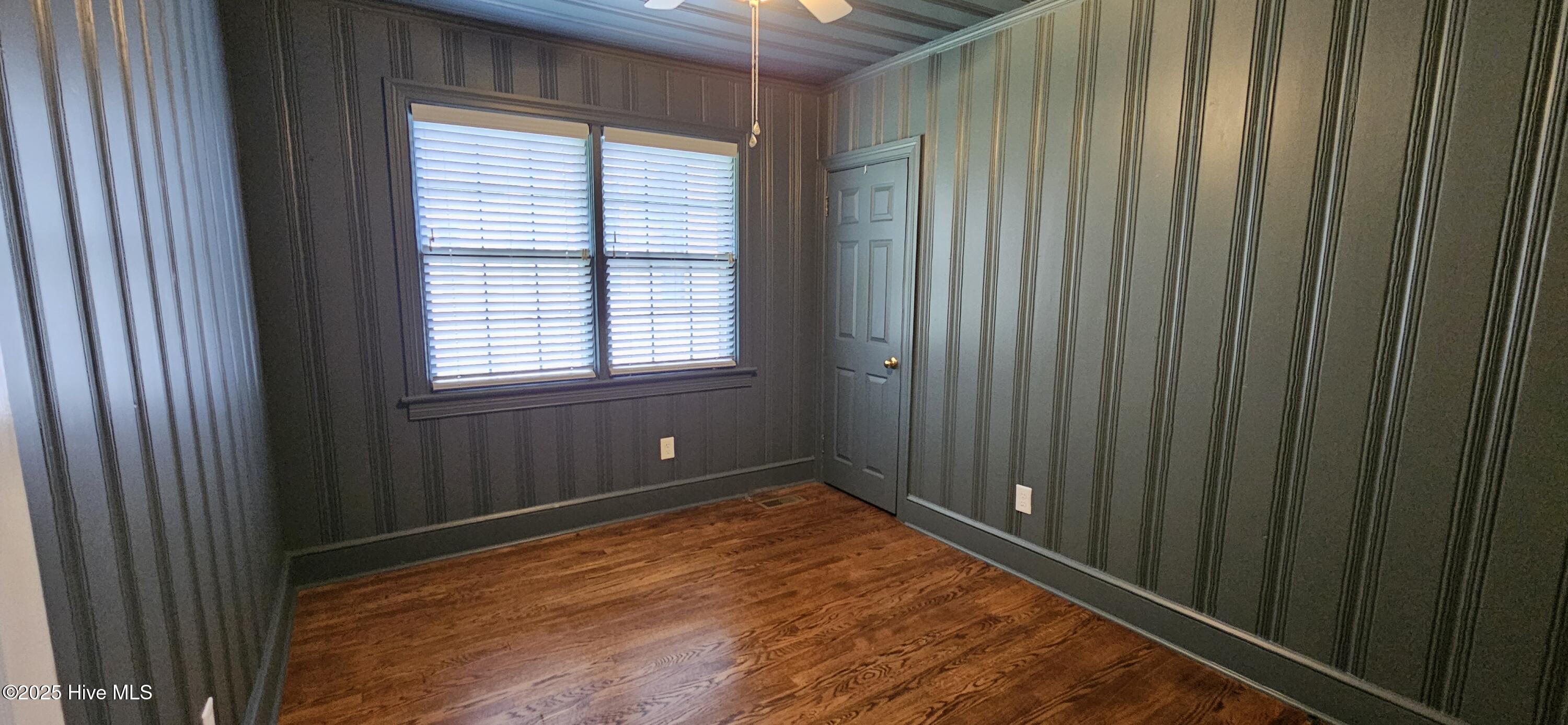907 Raleigh Road Property Photo 10