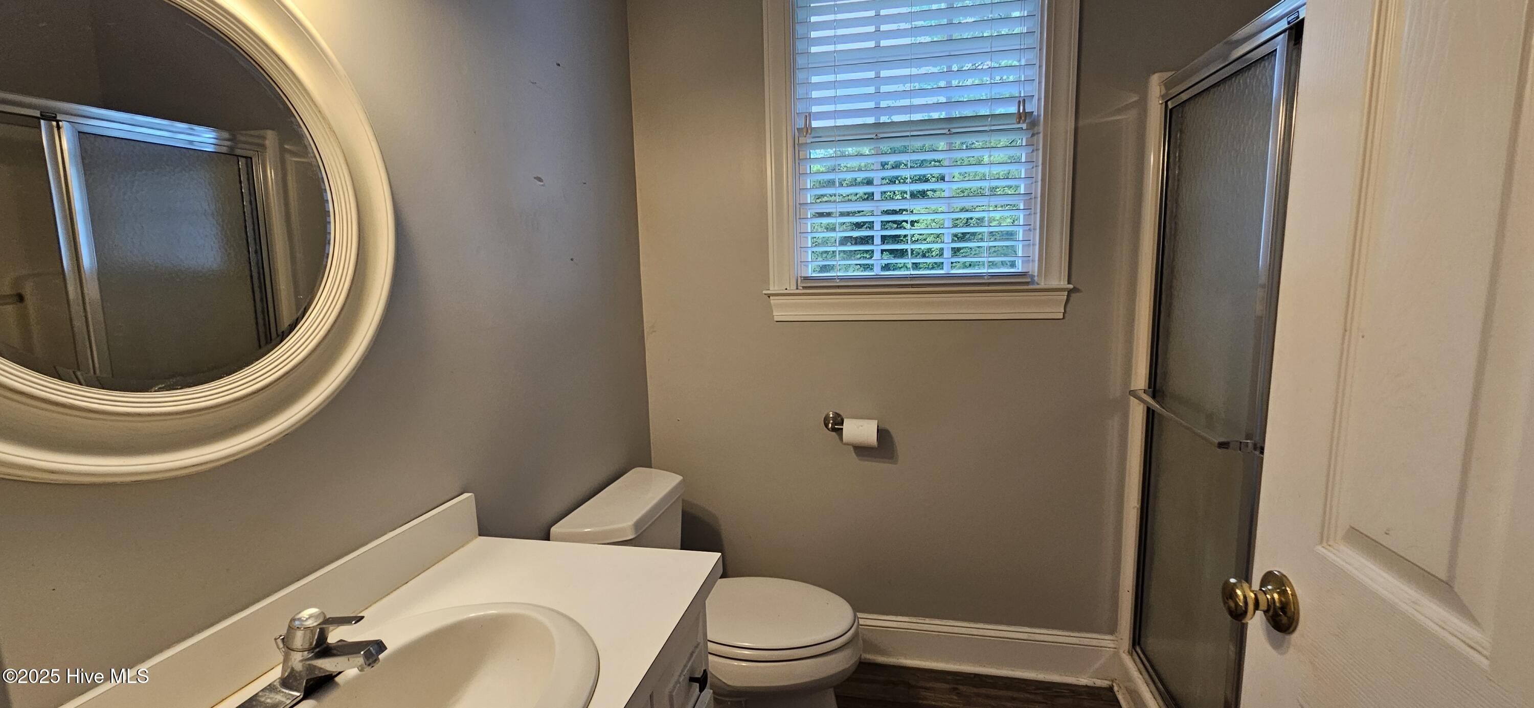 907 Raleigh Road Property Photo 15