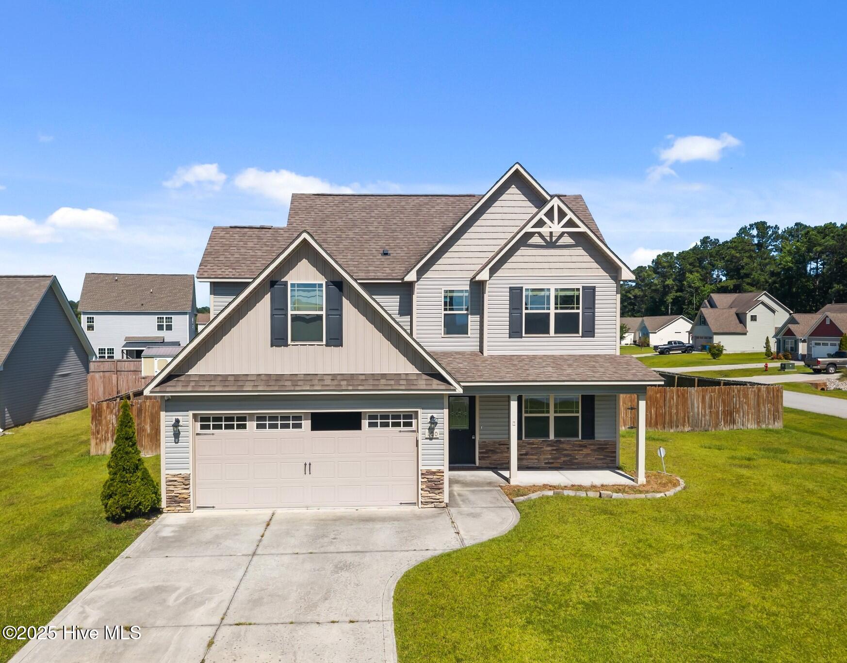 100 Shallow Court Property Photo 1