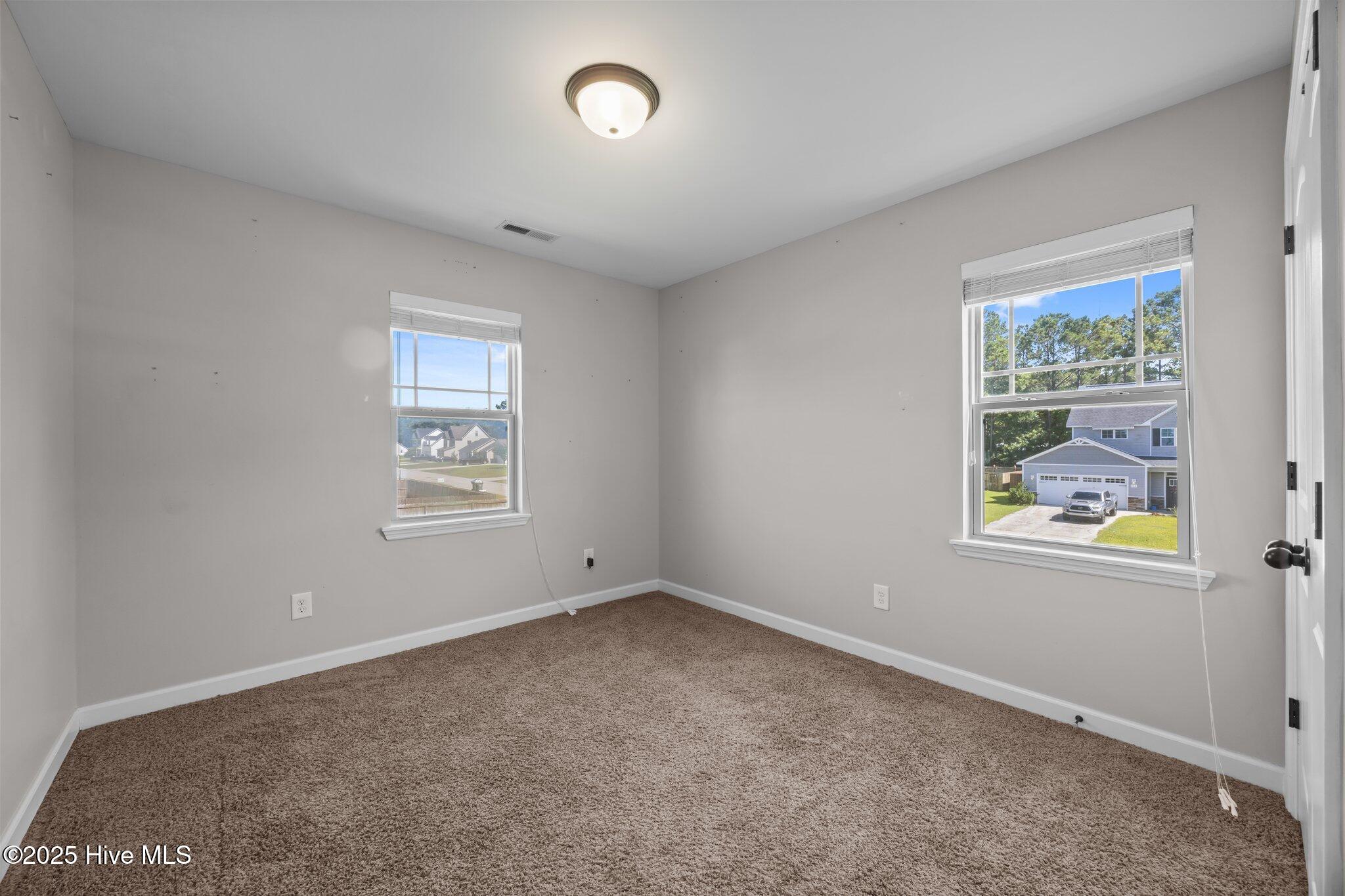 100 Shallow Court Property Photo 22