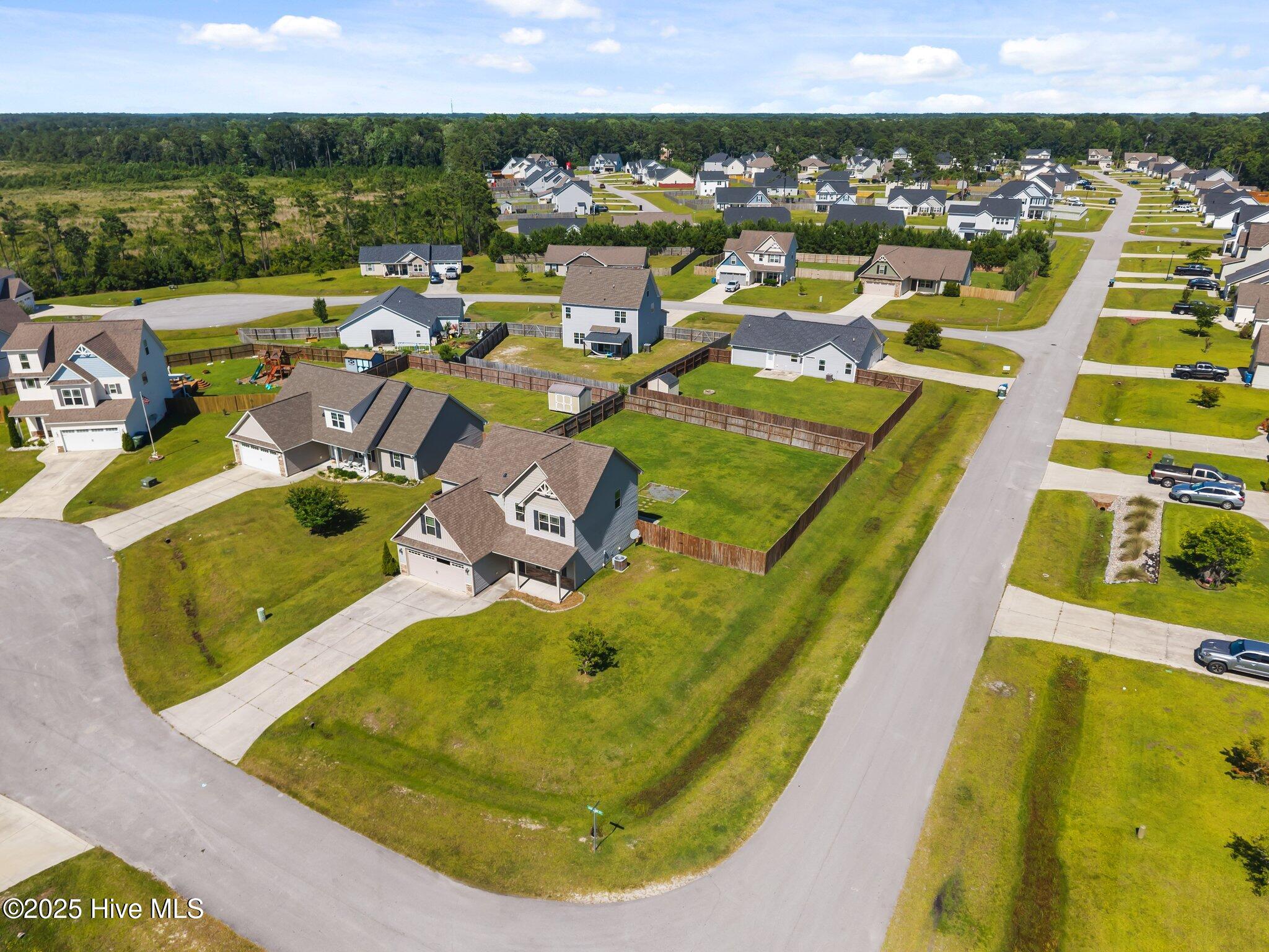 100 Shallow Court Property Photo 30