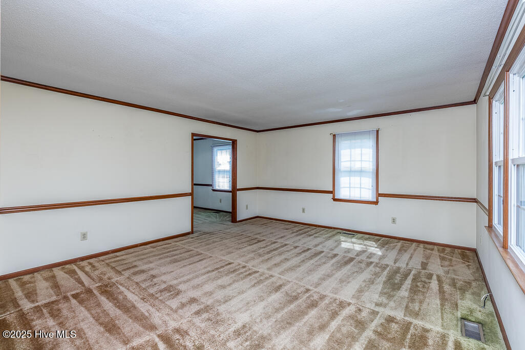 203 Sweetbriar Lane Property Photo 9