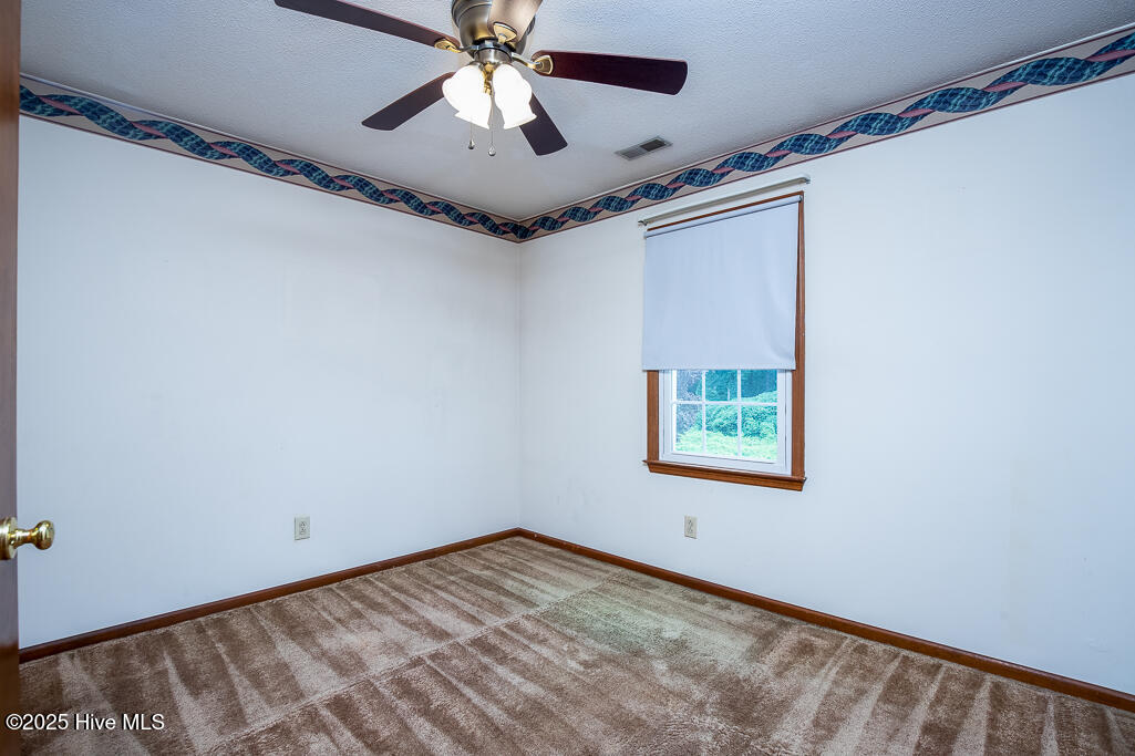 203 Sweetbriar Lane Property Photo 14