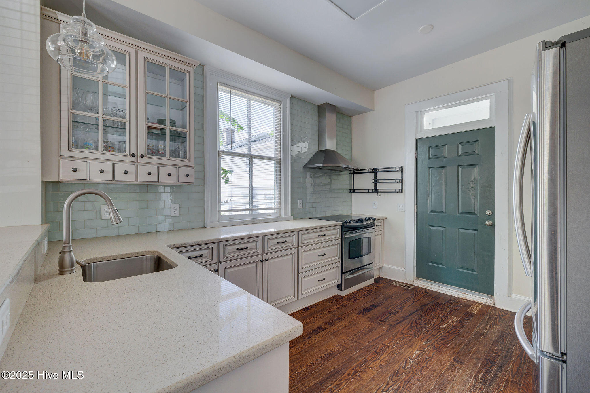 305 Mcrae Street Property Photo 11