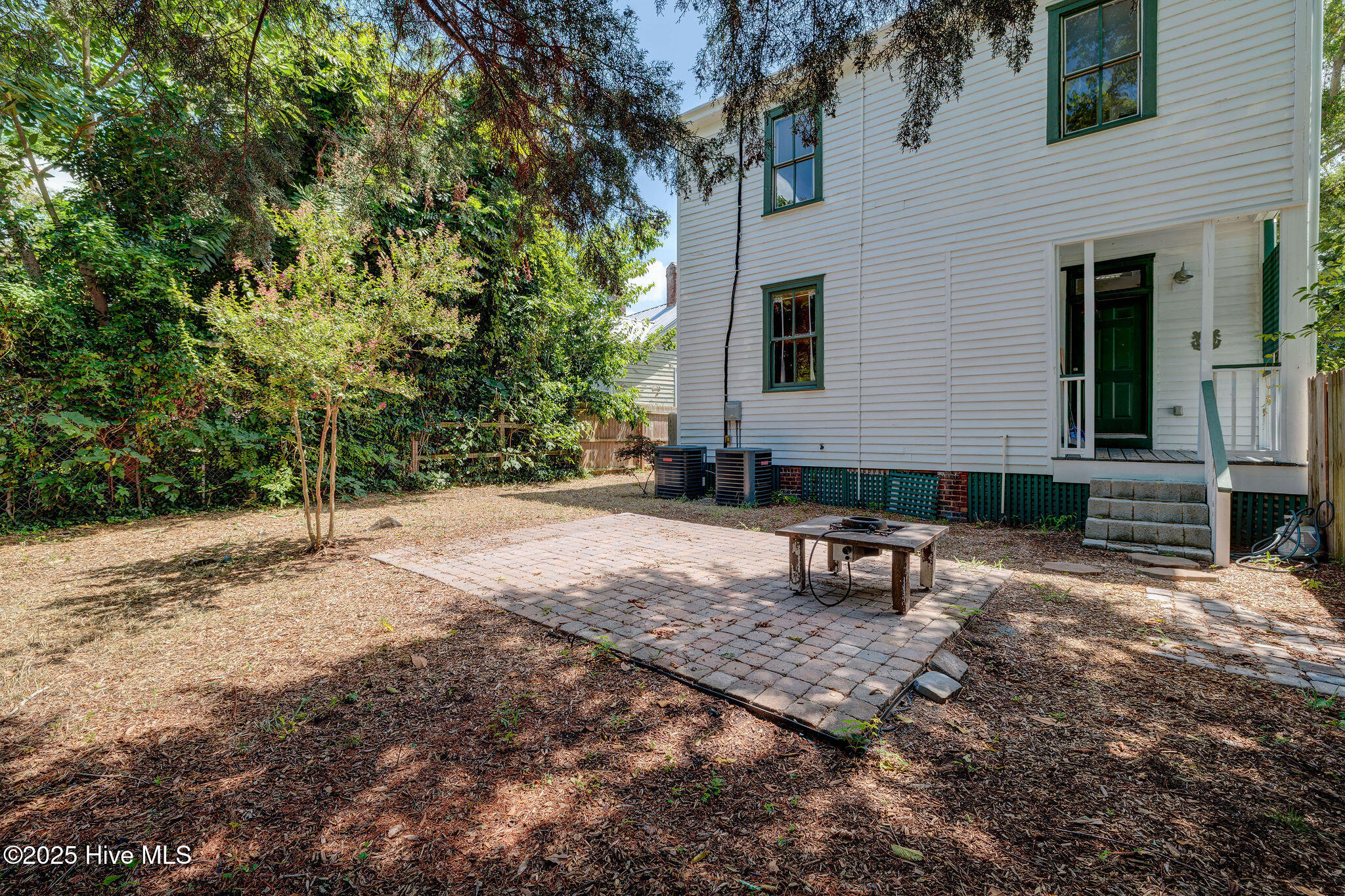 305 Mcrae Street Property Photo 35