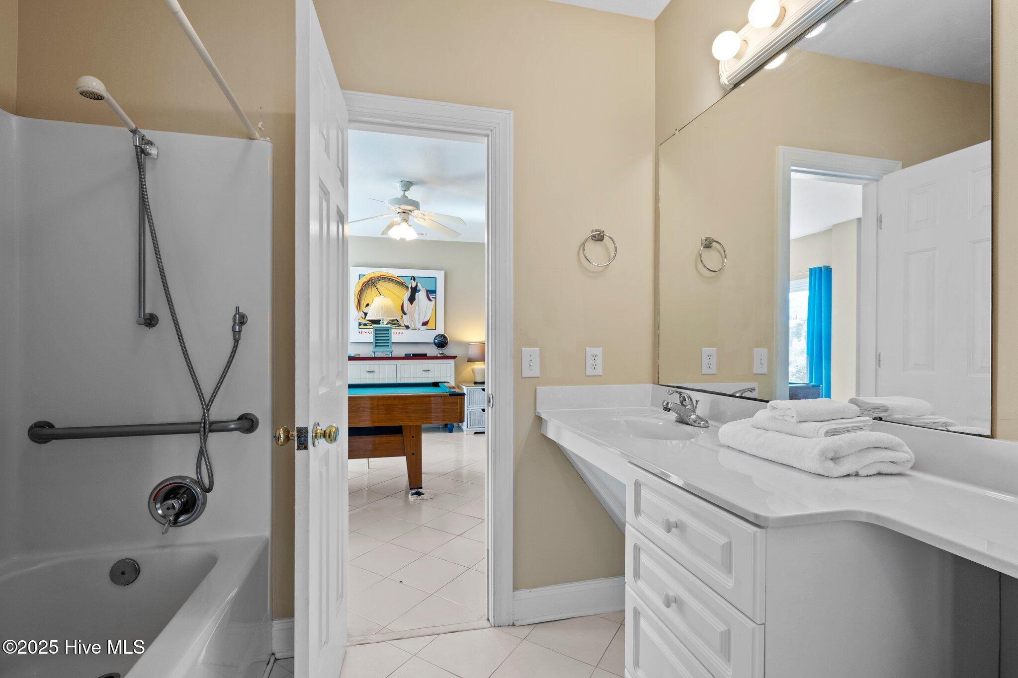 9711 Dolphin Ridge Road Property Photo 35