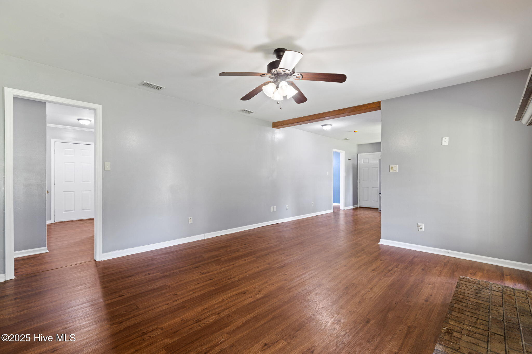 115 Valencia Drive Property Photo 11