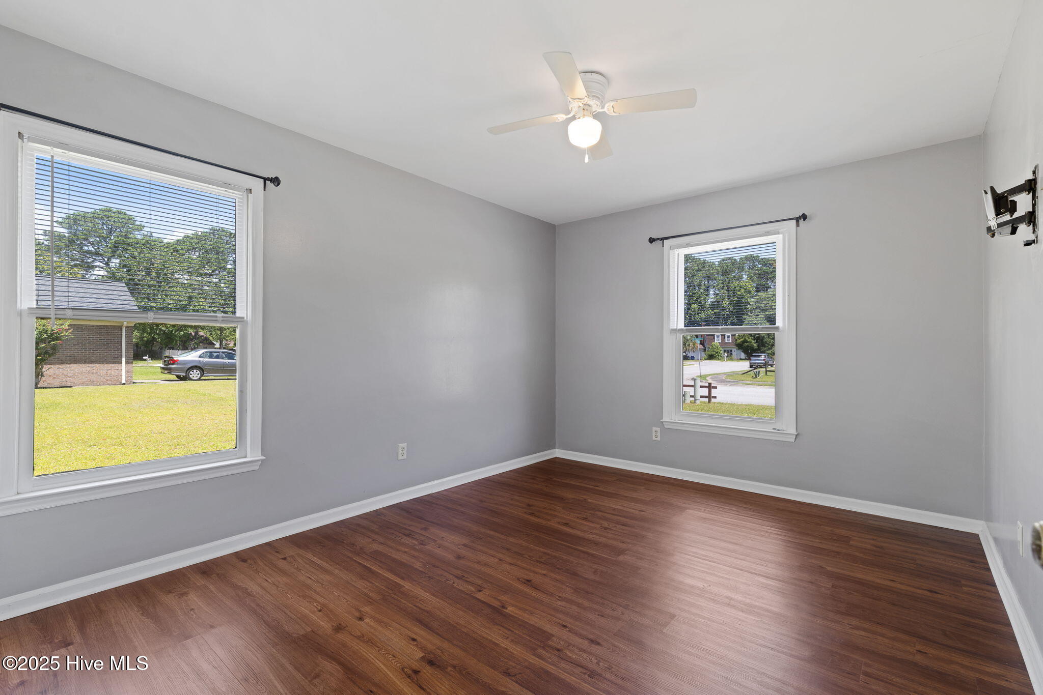 115 Valencia Drive Property Photo 24