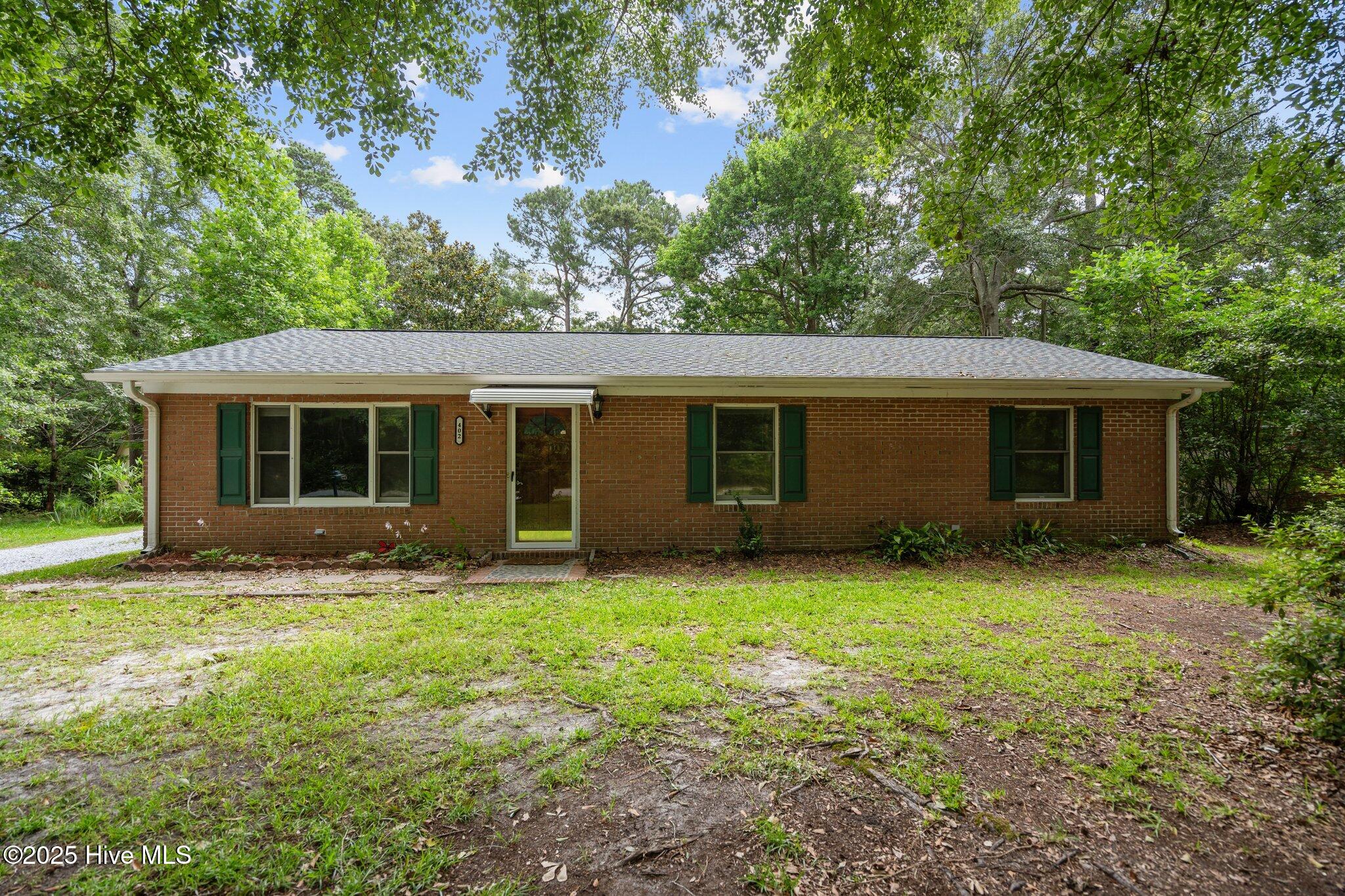 402 S Campbell Street Property Photo 1