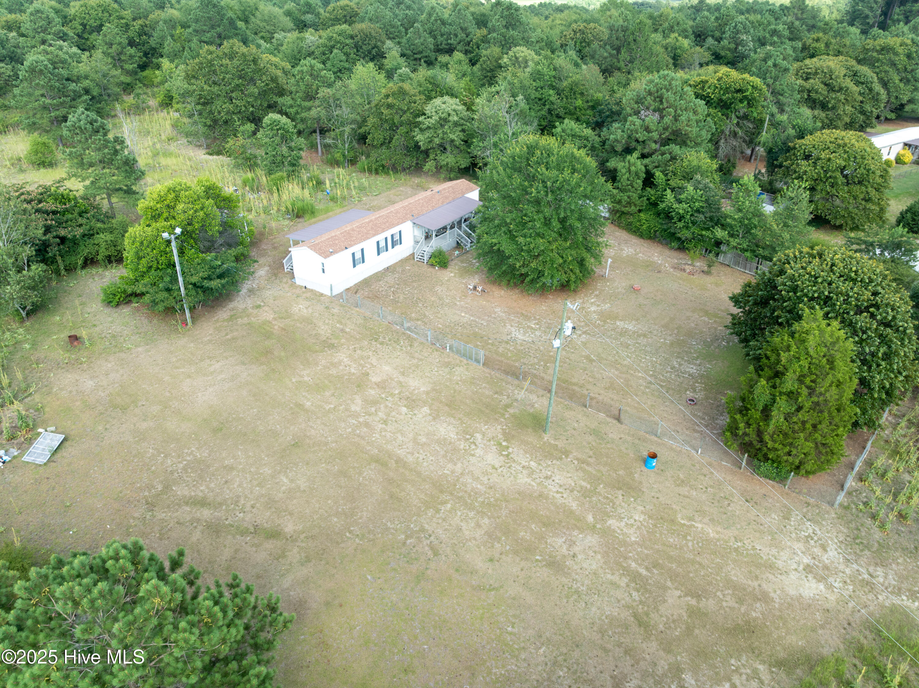 553 Ponderosa Drive Property Photo 1