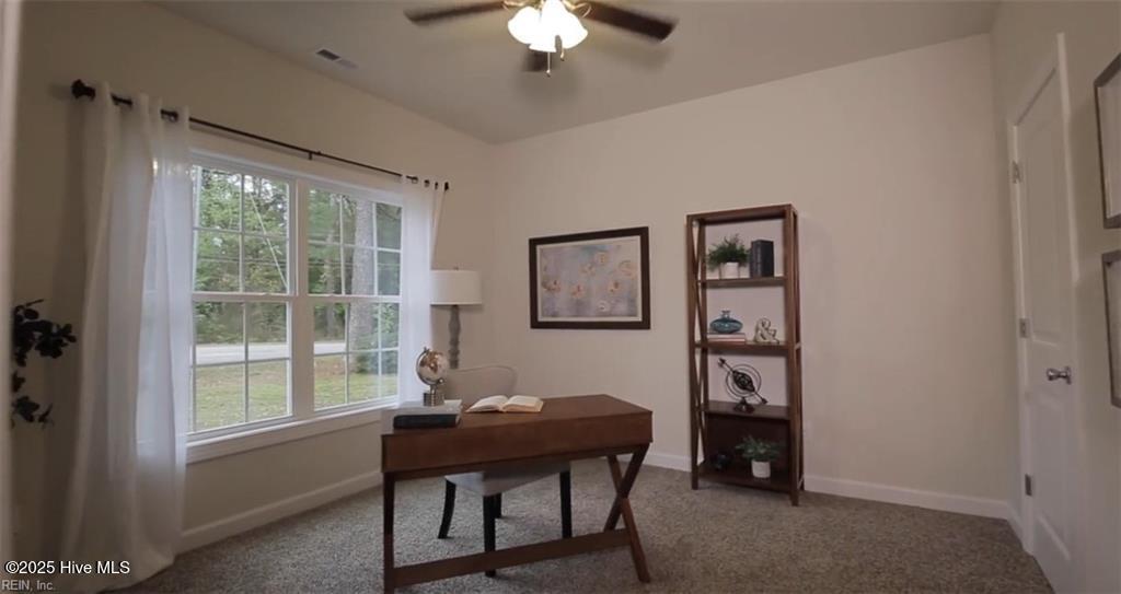 105 E Robin Court Property Photo 8