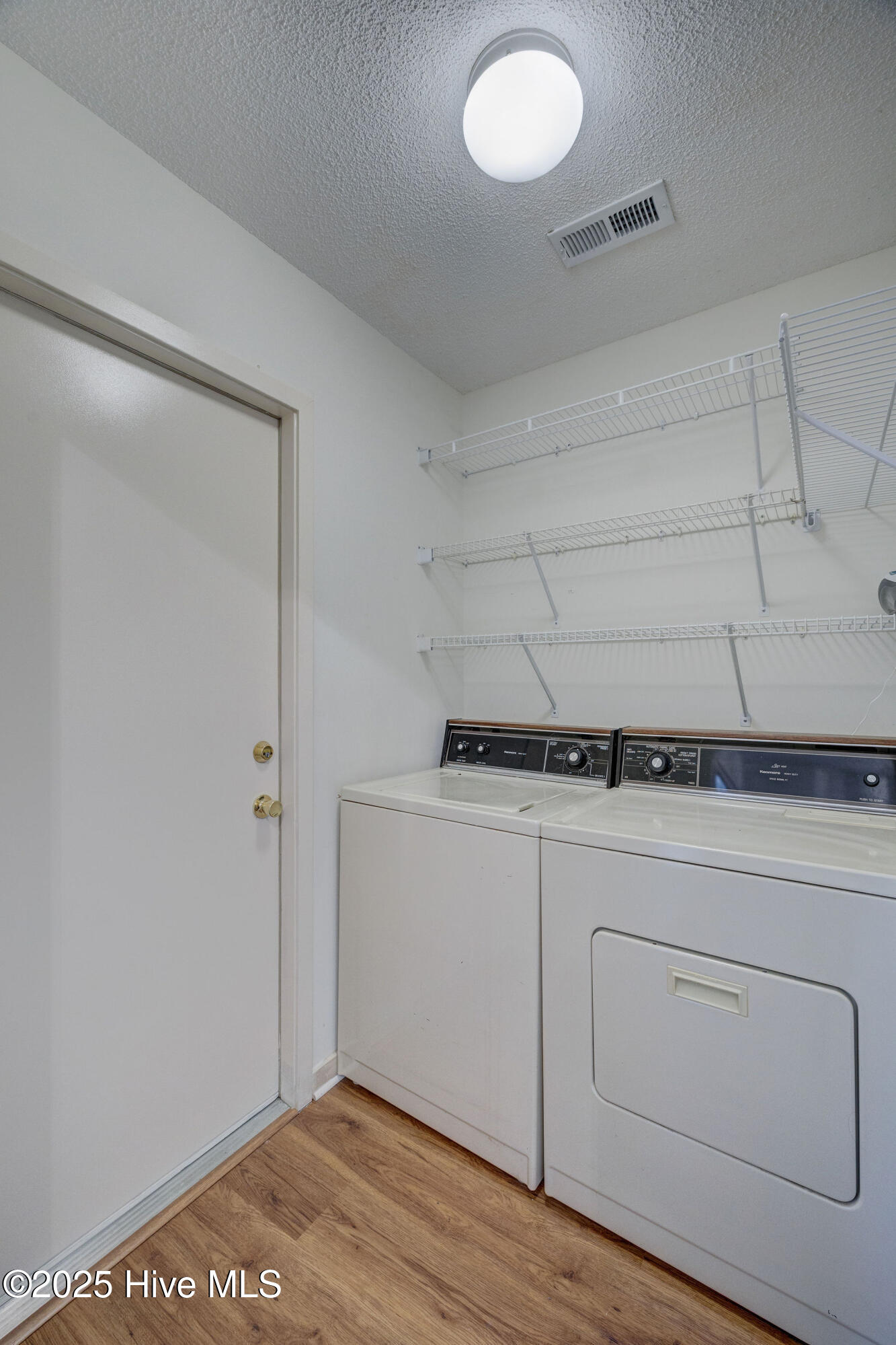 1207 Green Bay Circle Property Photo 24