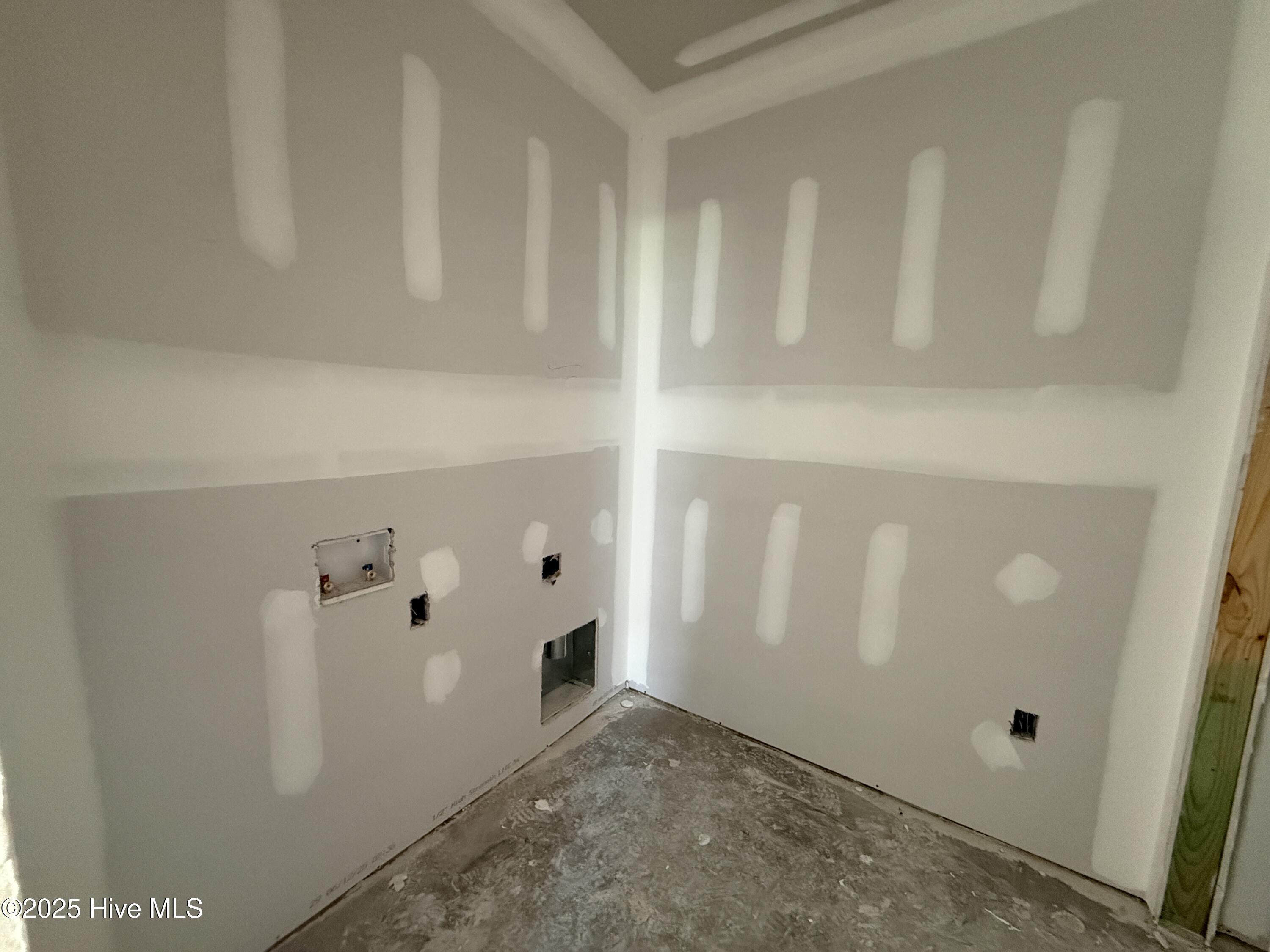 602 Tuscany Circle Property Photo 4