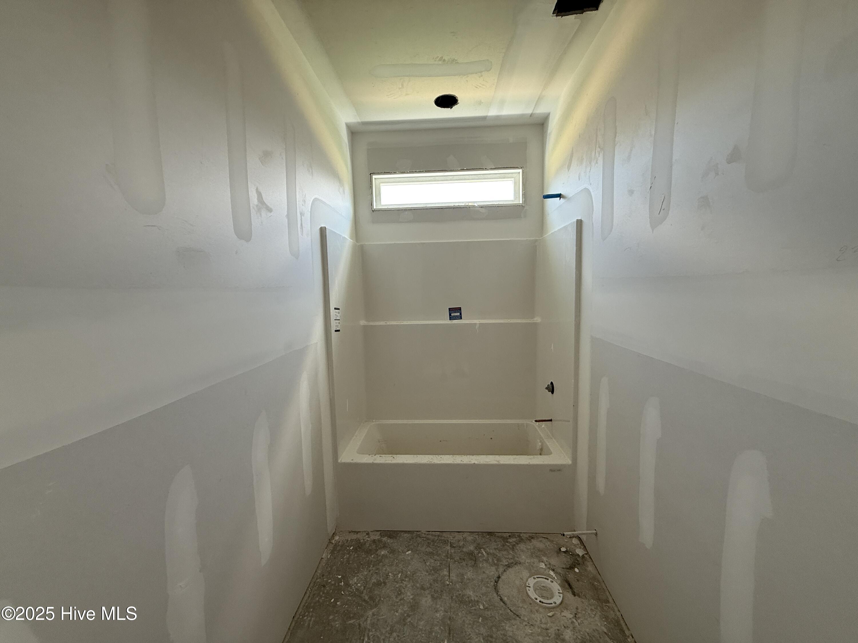 602 Tuscany Circle Property Photo 8