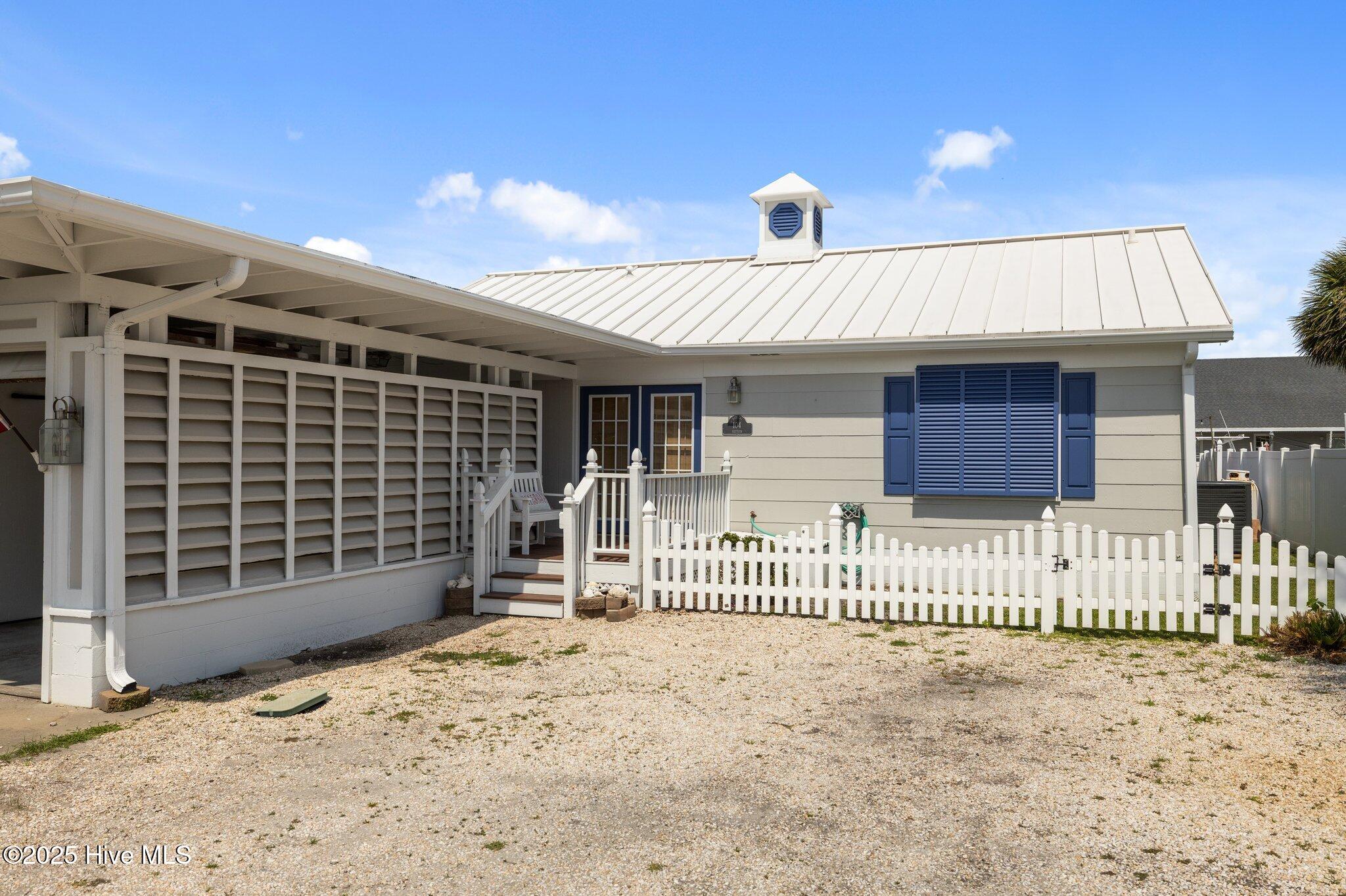 104 Bayview Boulevard Property Photo 44